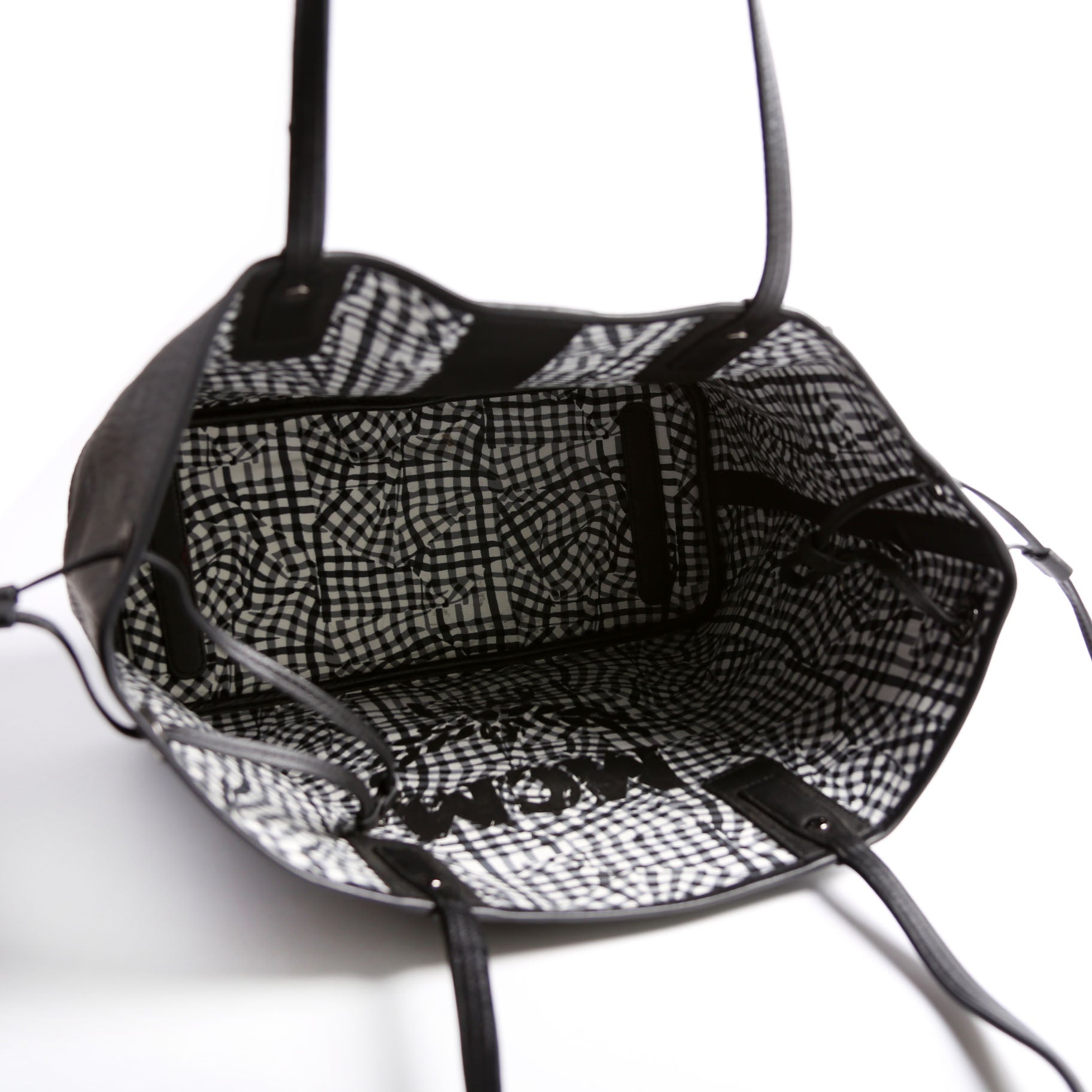 Liz Tote Reversible With Out Pouch Medium Black