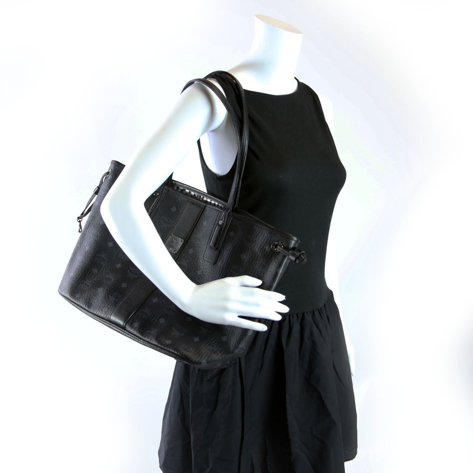 Liz Tote Reversible With Out Pouch Medium Black