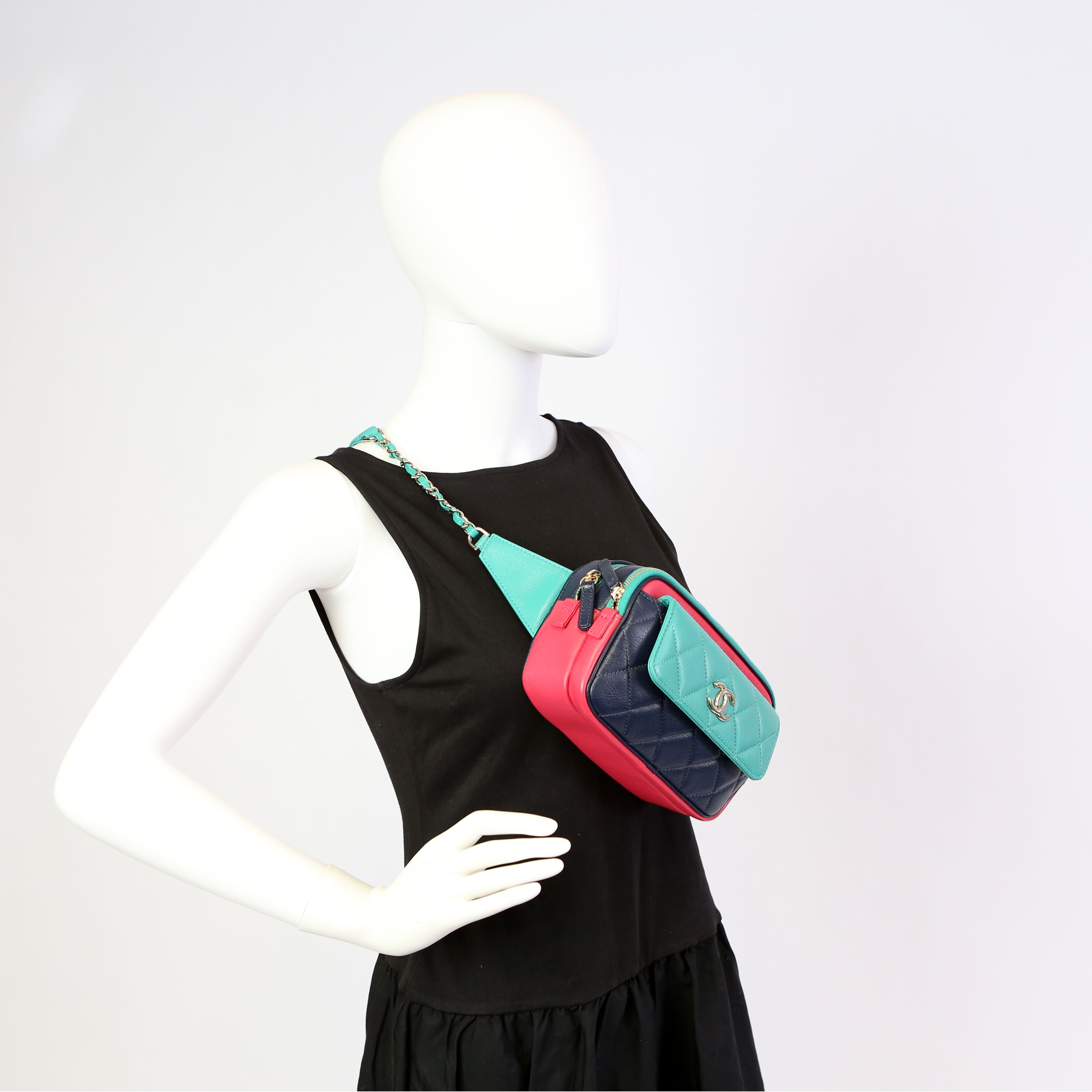 Tri-color In & Out Waist Bag Quilted Goatskin 29M
