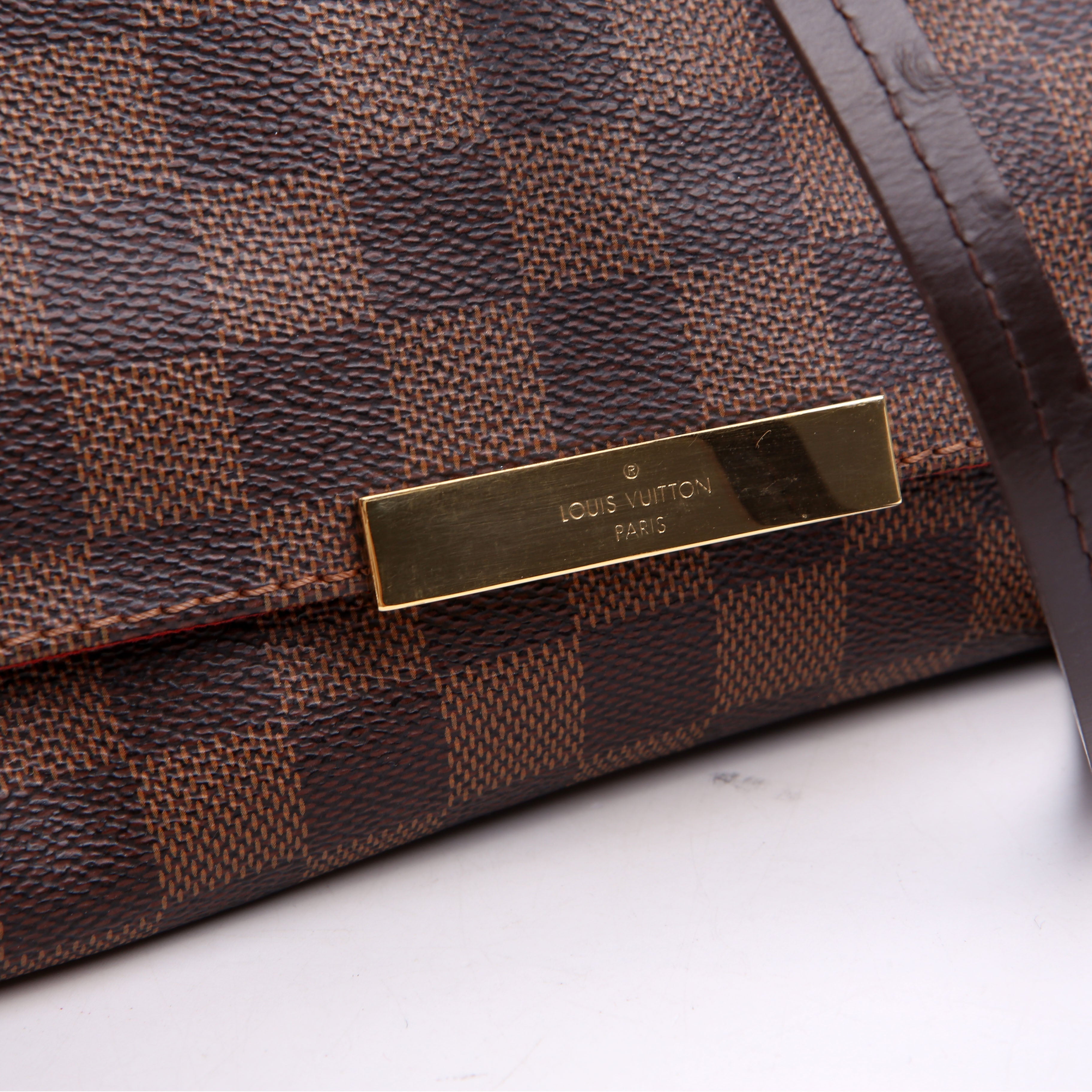 Favorite PM Damier Ebene