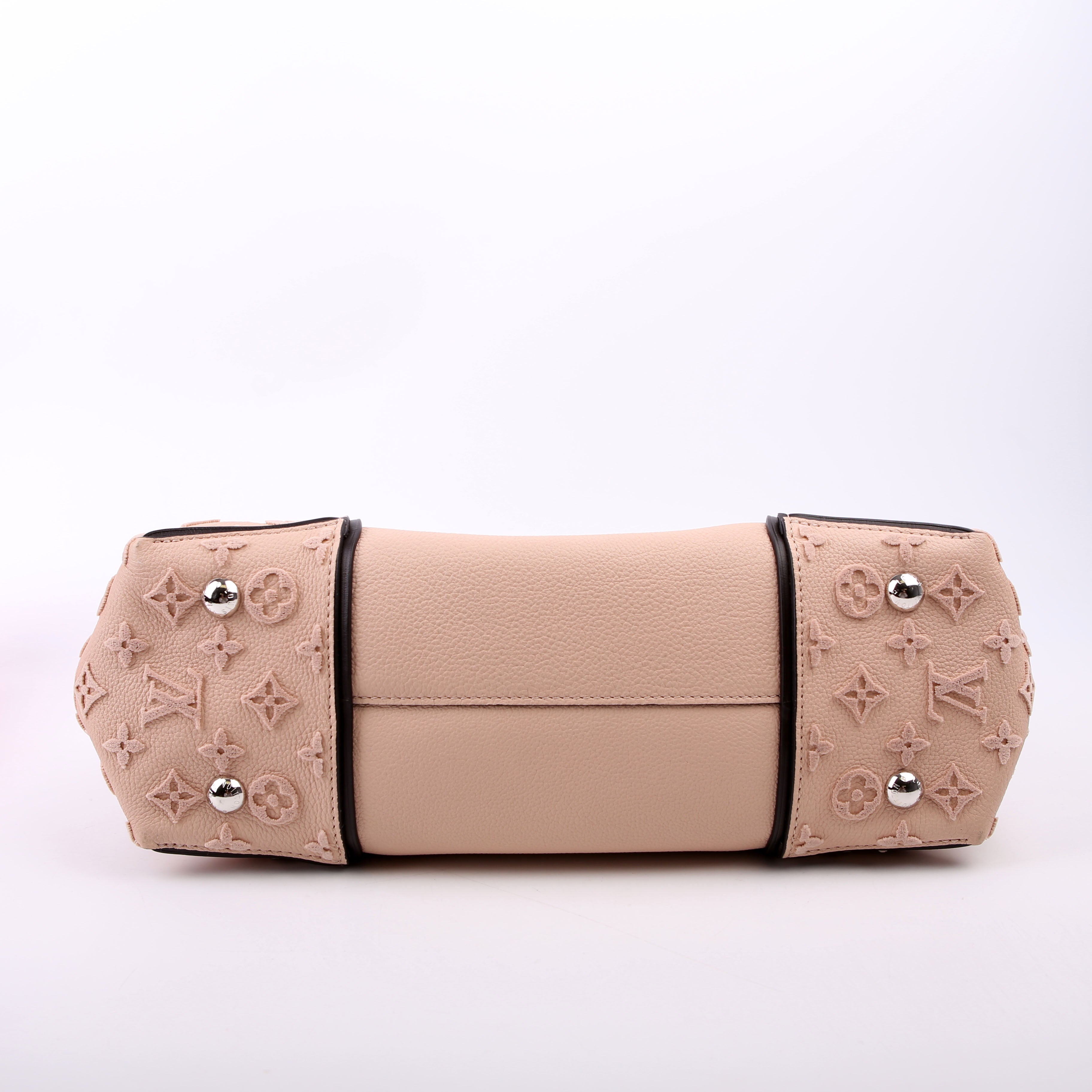 W Tote Veau Cachemire Calfskin Tan/Brown