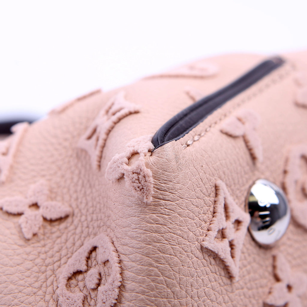 W Tote Veau Cachemire Calfskin Tan/Brown