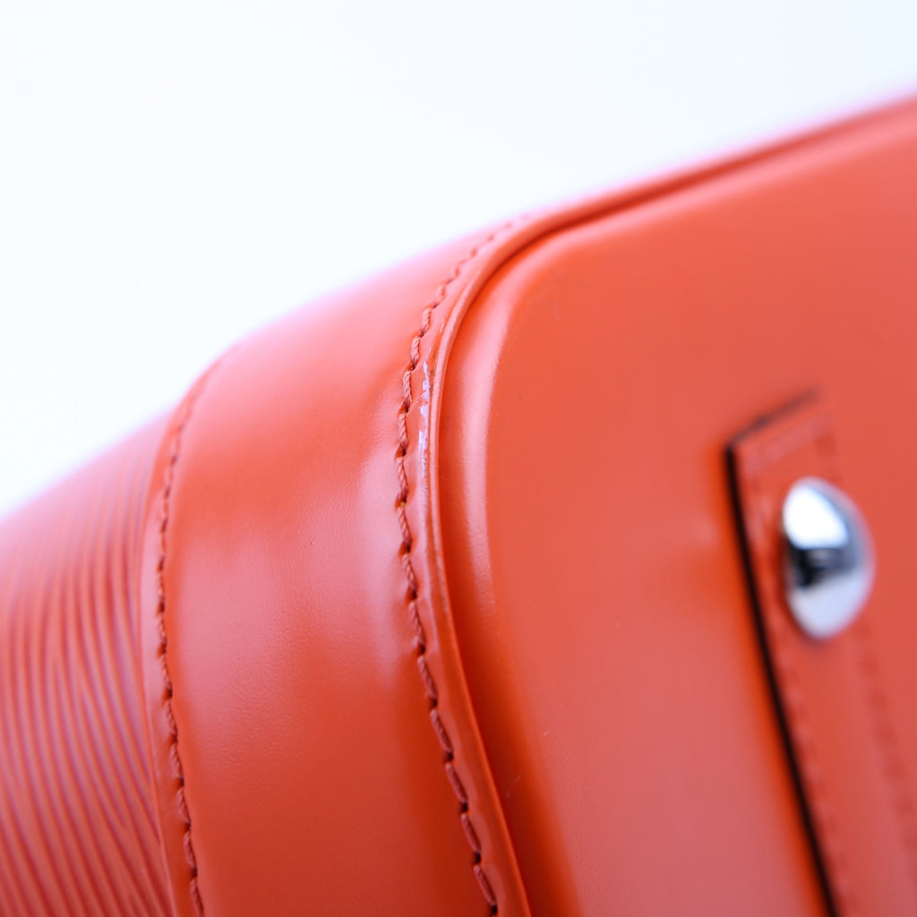 Alma MM NM Epi Orange