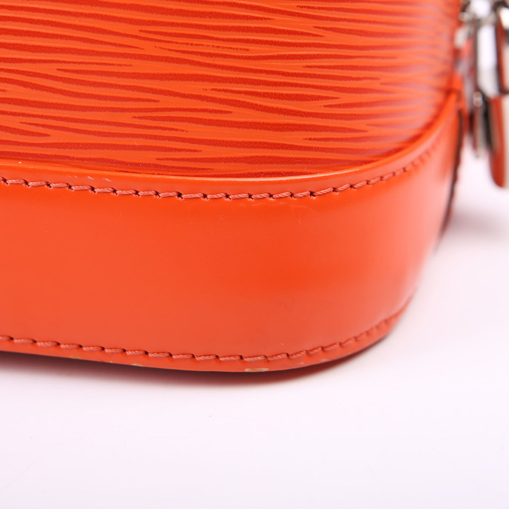 Alma MM NM Epi Orange