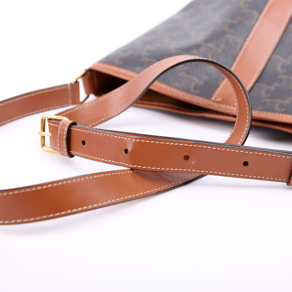 Triomphe Small Bucket Bag Brown