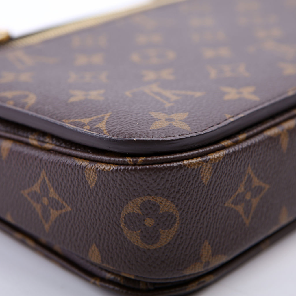 Pochette Metis Monogram