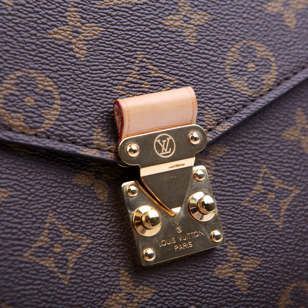 Pochette Metis Monogram