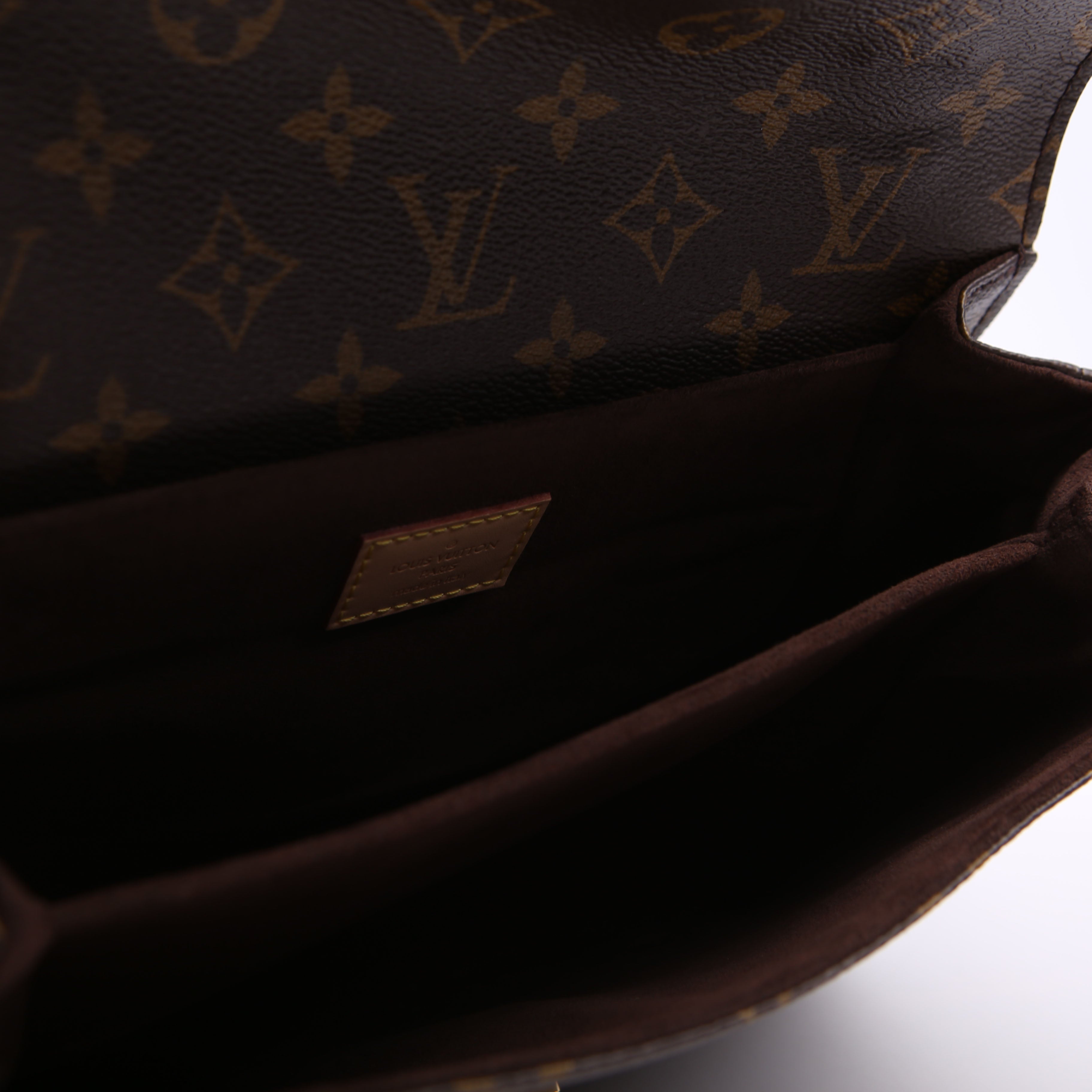 Pochette Metis Monogram