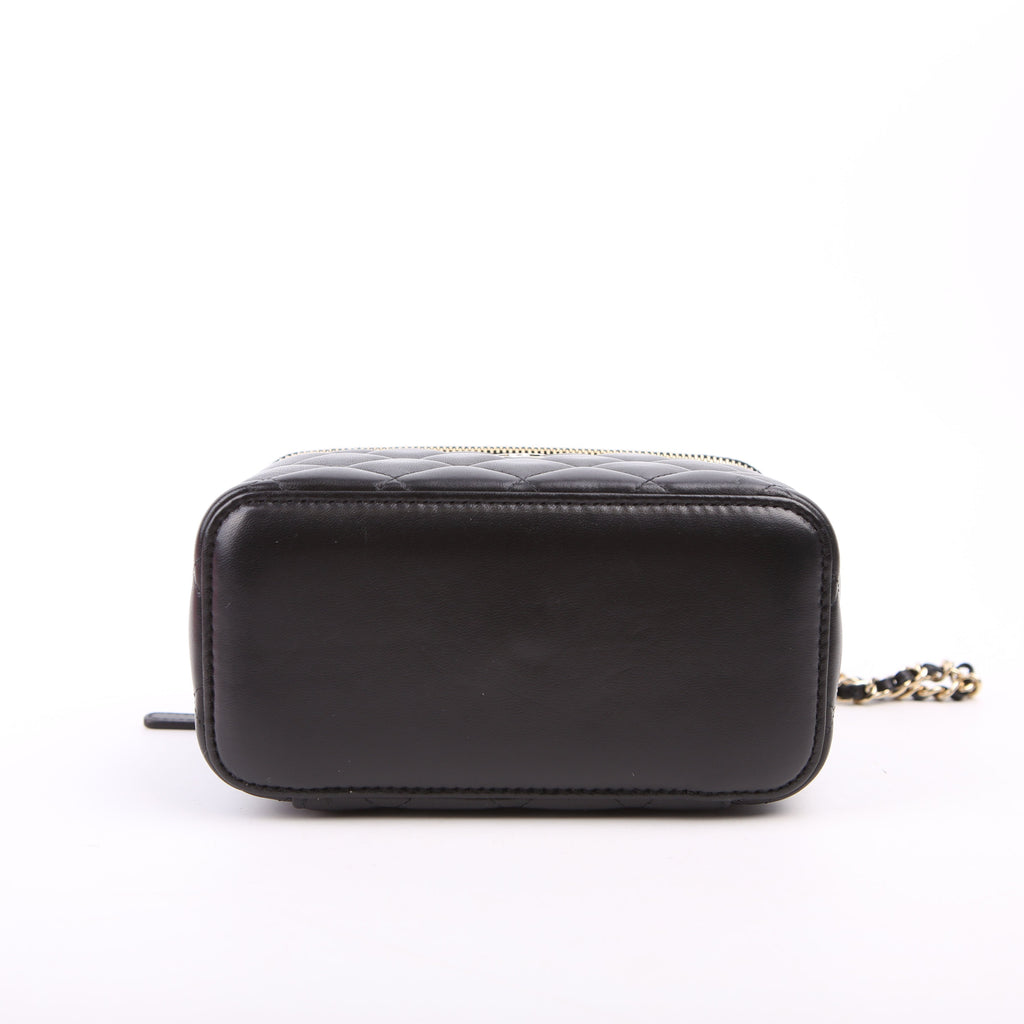 Vanity Case Small with Chain Lambskin 30M Black