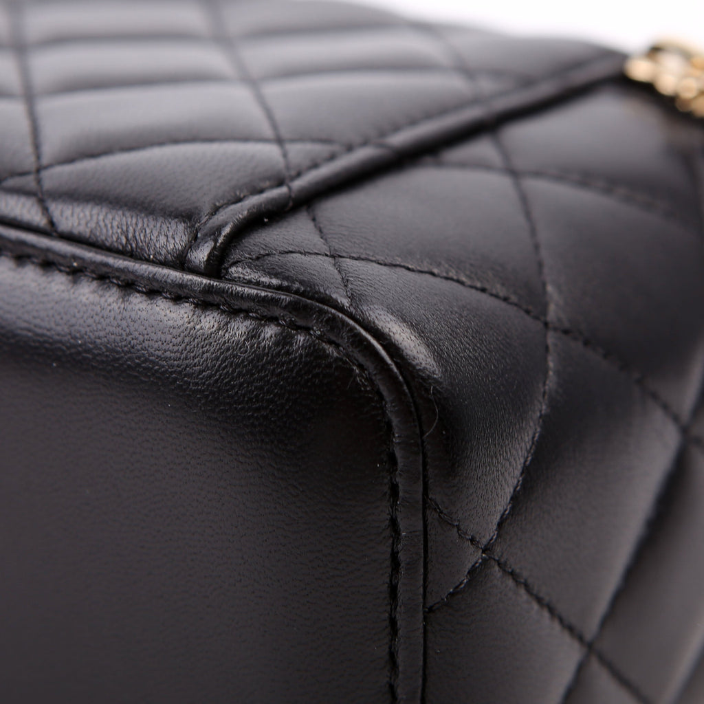 Vanity Case Small with Chain Lambskin 30M Black