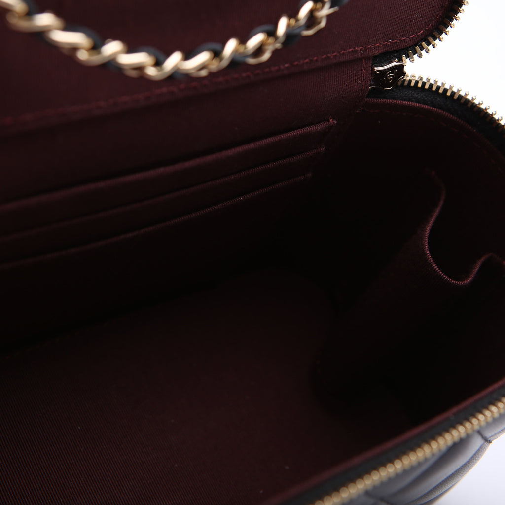 Vanity Case Small with Chain Lambskin 30M Black