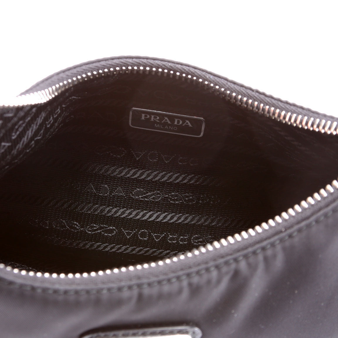 1BH204 Nylon Re-Edition 2005 Shoulder Bag Black
