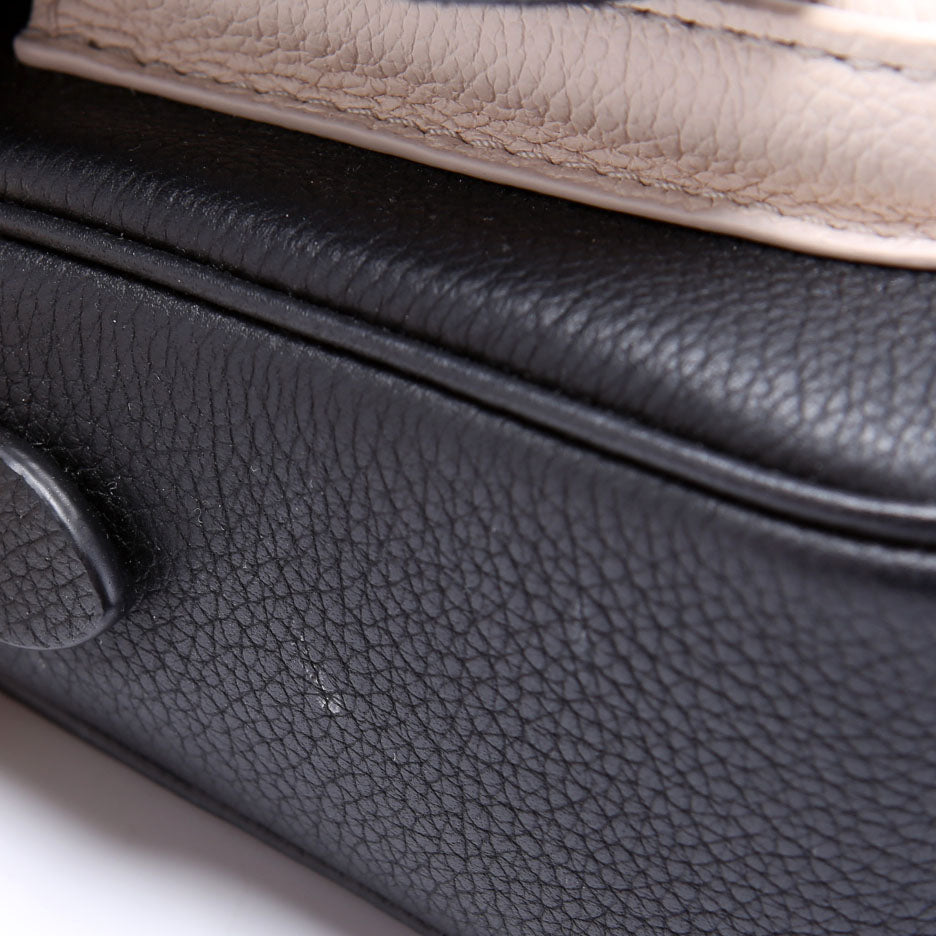 LockMe Tender Supple Calfskin