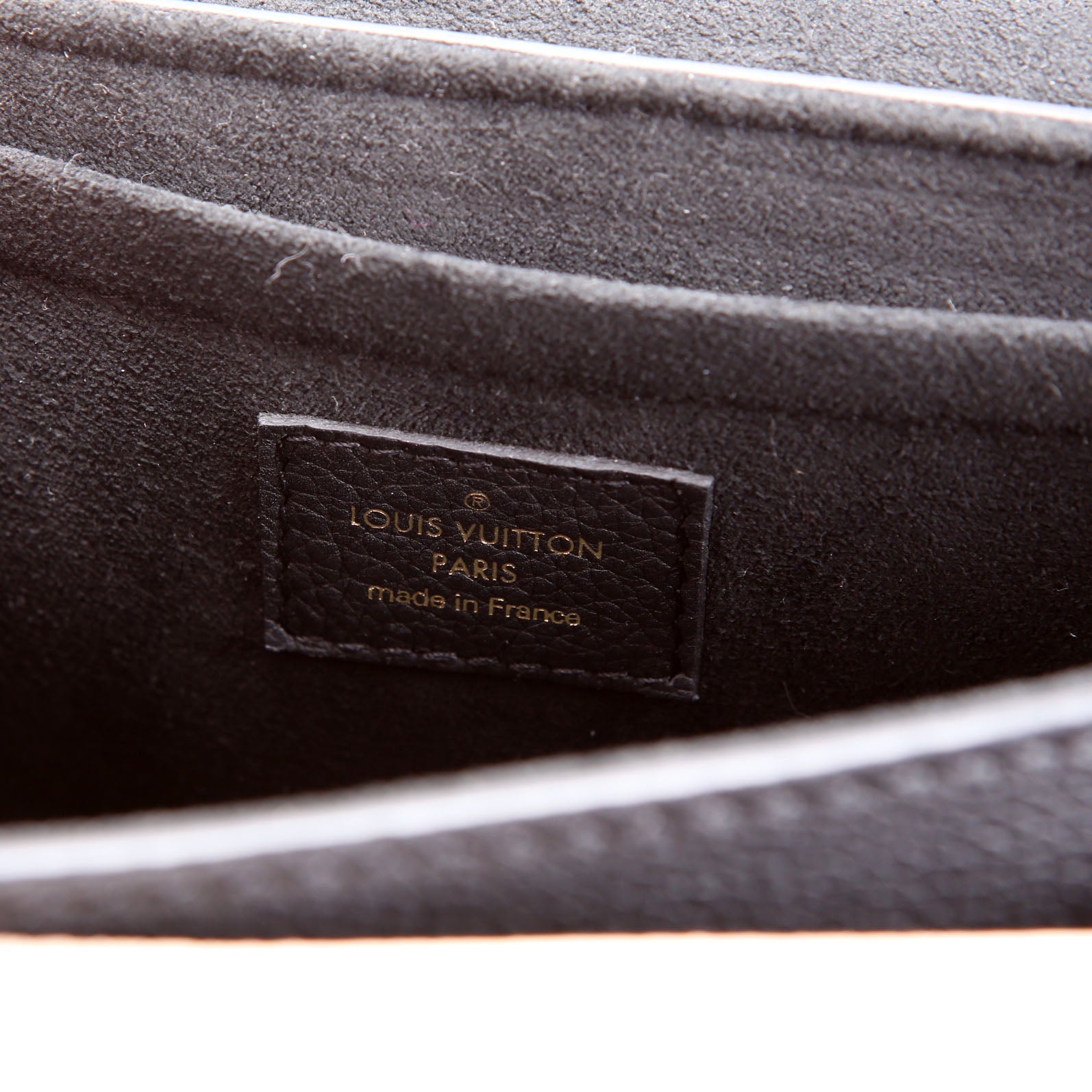 LockMe Tender Supple Calfskin