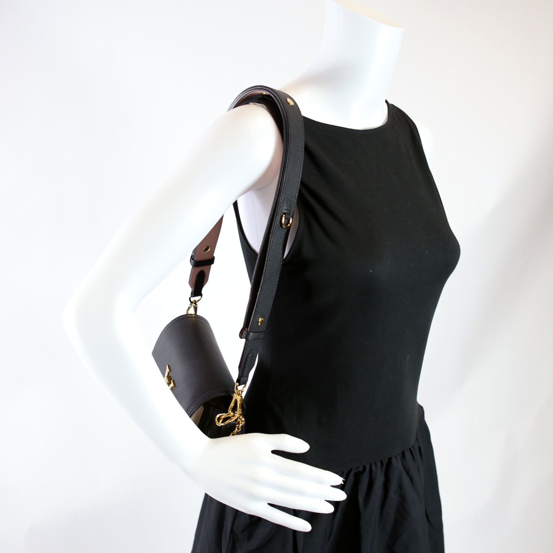LockMe Tender Supple Calfskin