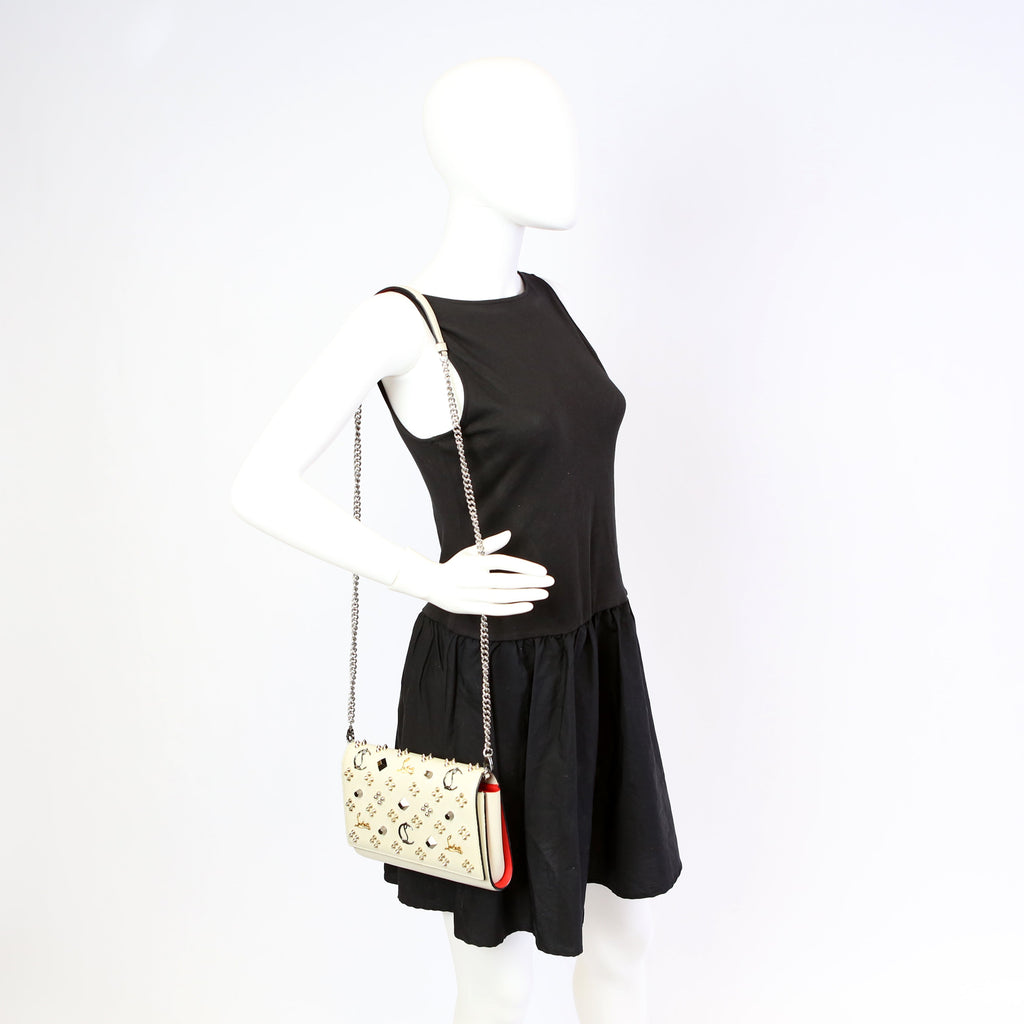 Paloma Loubinthesky Chain Clutch Leather White