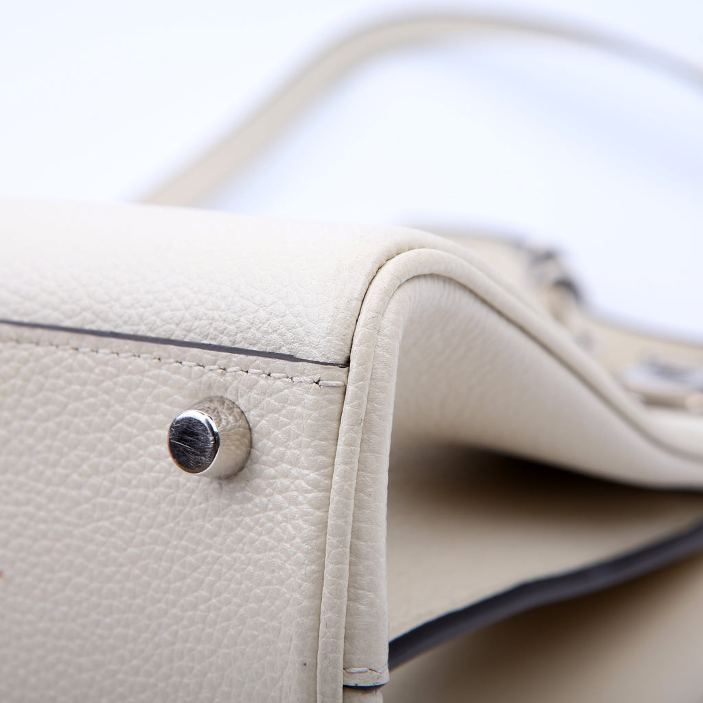 569712 Zumi Top Handle Small White