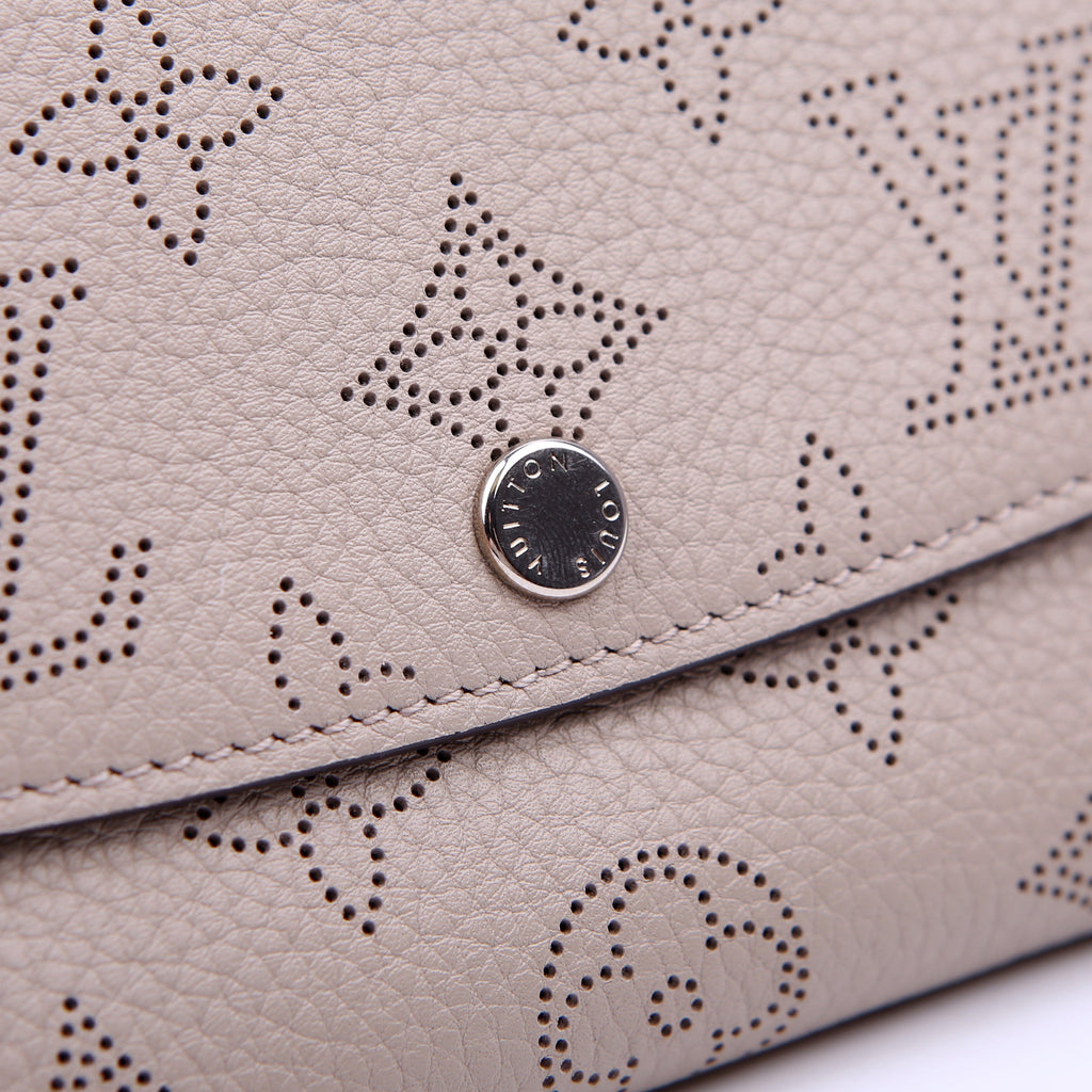 Iris Wallet Mahina Taupe
