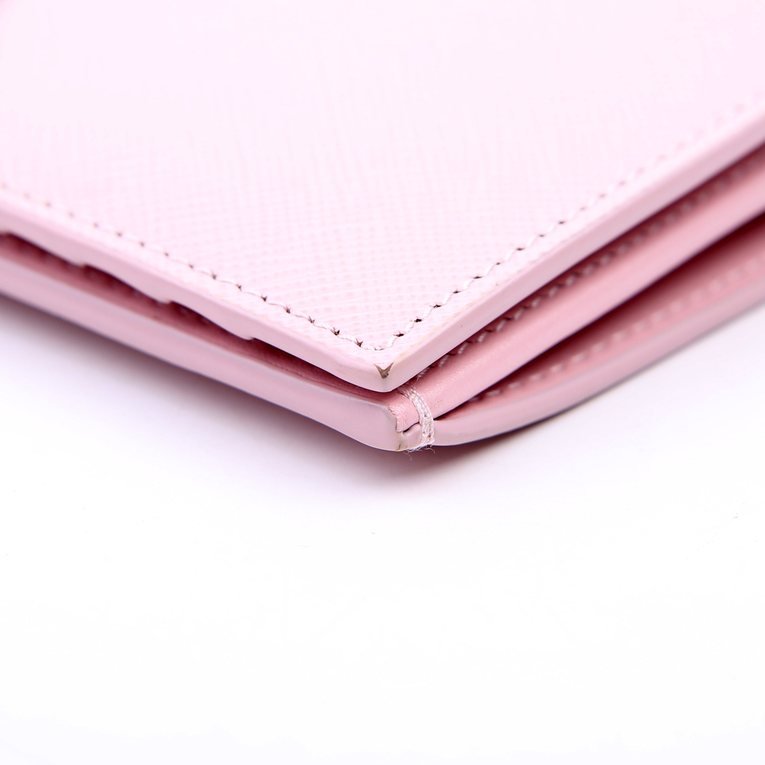 Saffiano Triangle Logo Large Wallet Pink