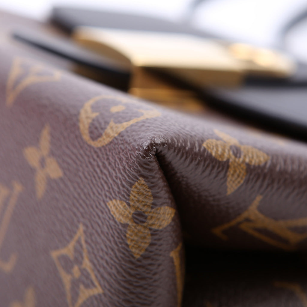Locky BB Monogram Black