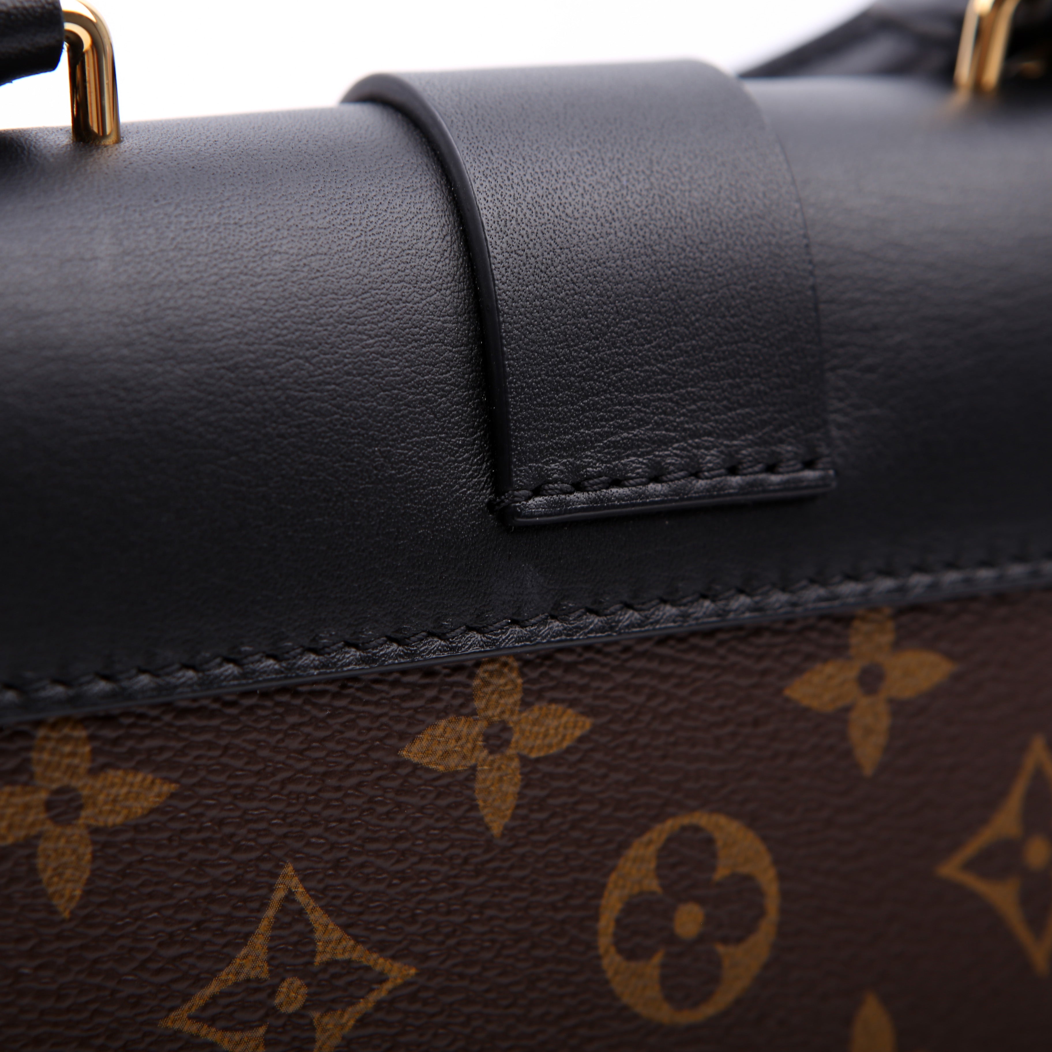Locky BB Monogram Black