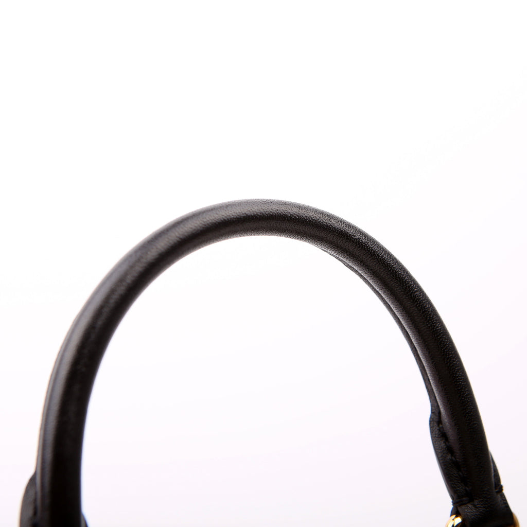 Locky BB Monogram Black