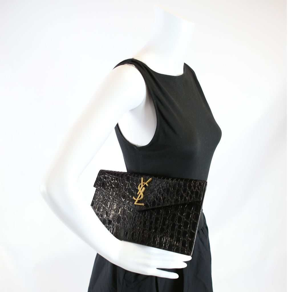 Uptown Pouch Crocodile Embossed 565739 Black