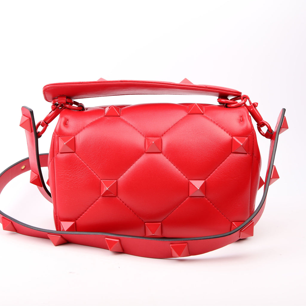 Roman Stud Monochrome Medium Red