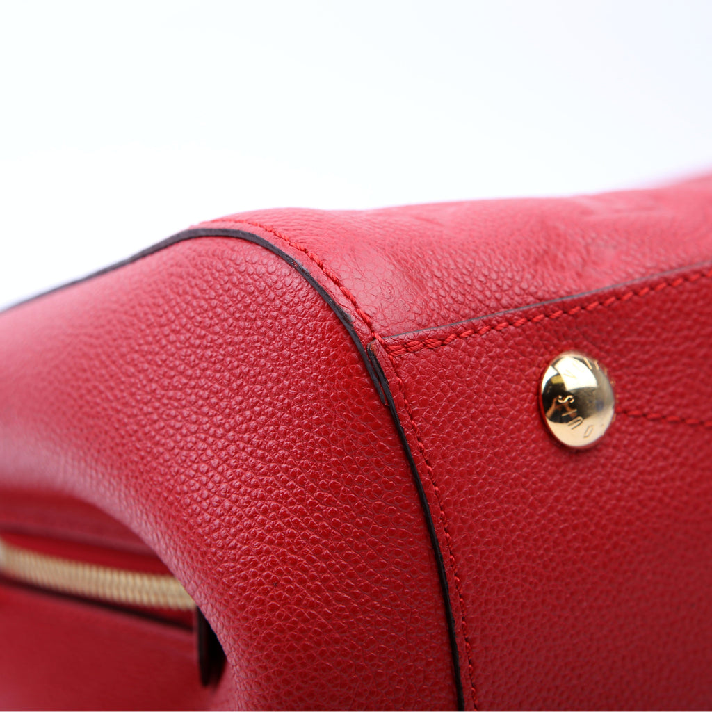 Montaigne MM Empreinte Red