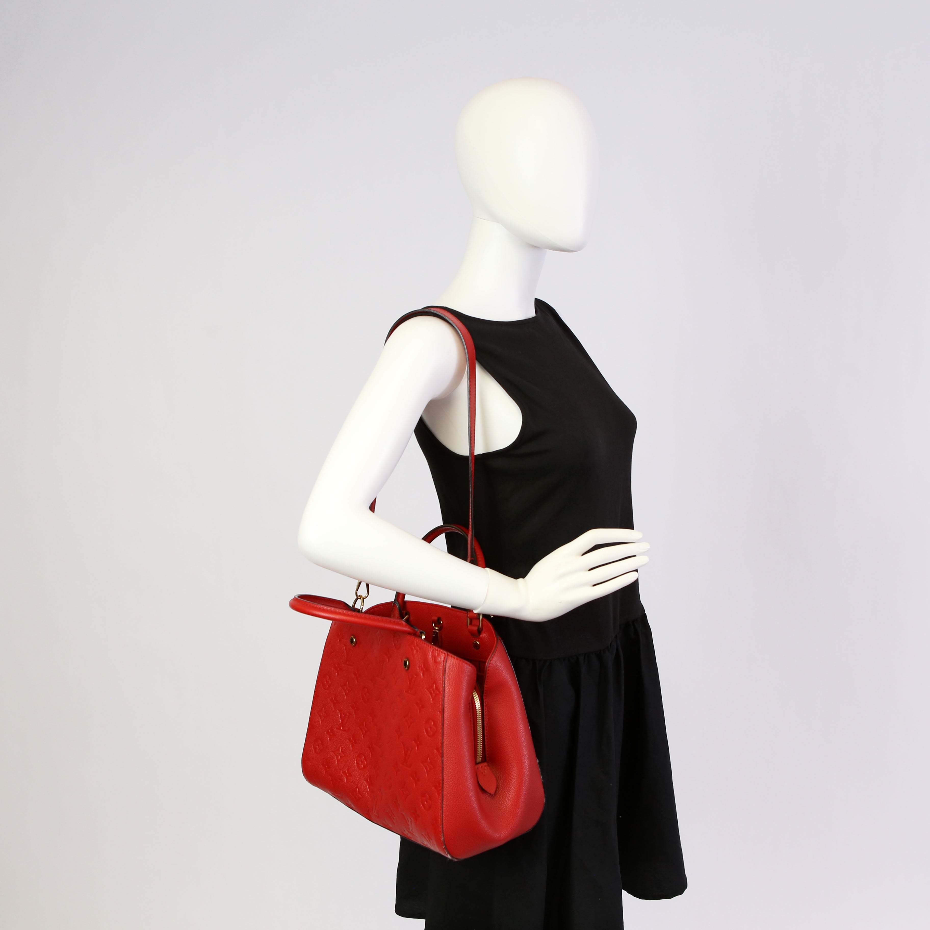 Montaigne MM Empreinte Red