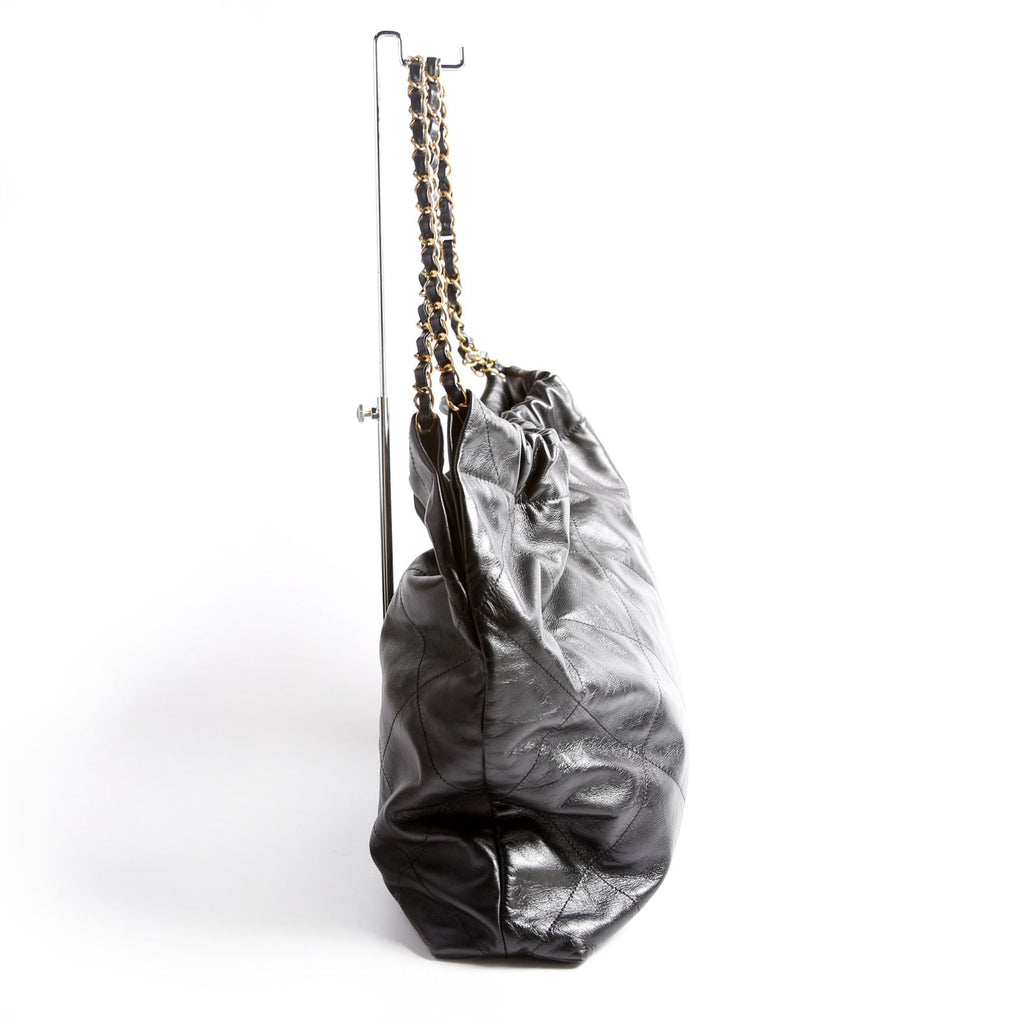 Chanel 22 Quilted Medium Hobo RFID Black