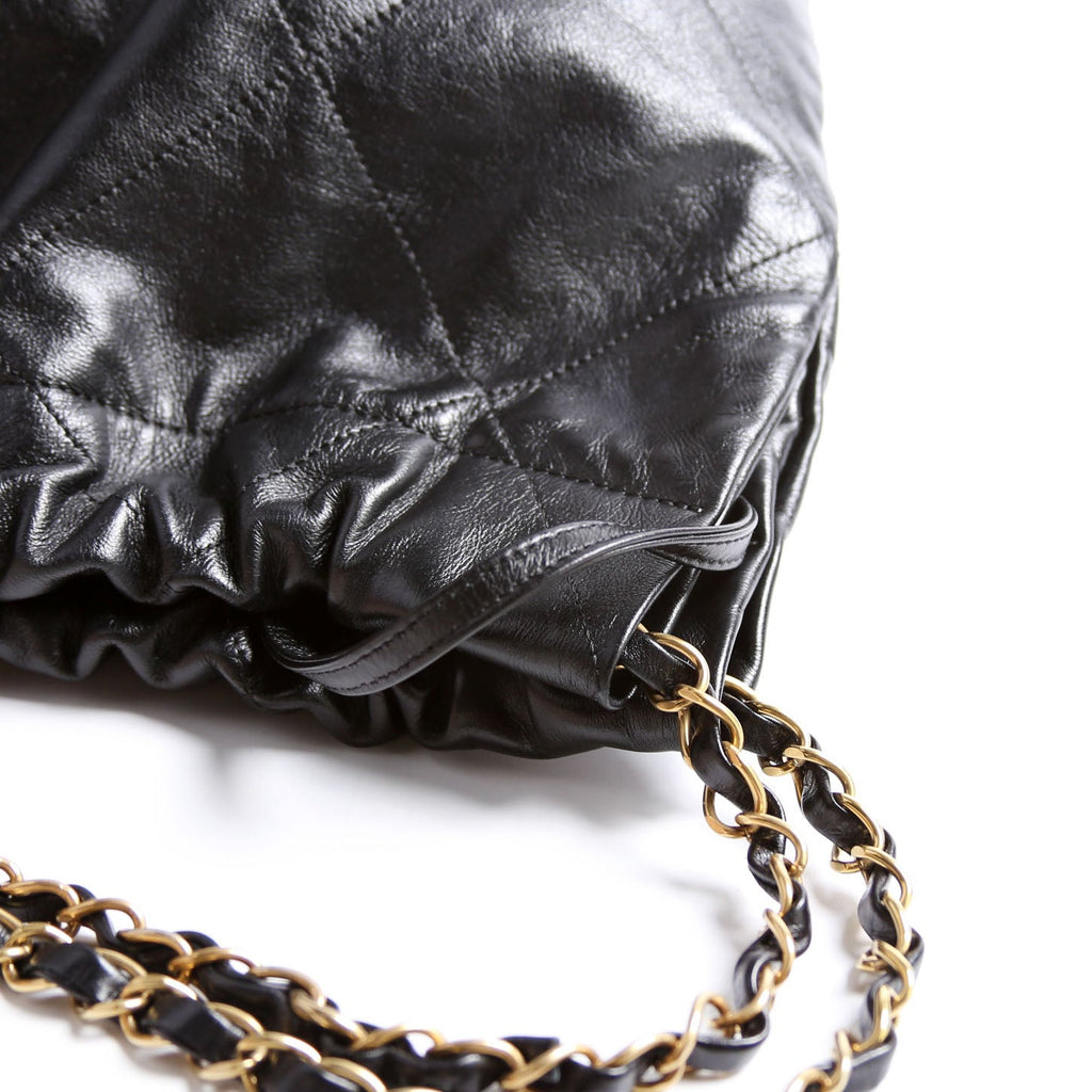 Chanel 22 Quilted Medium Hobo RFID Black