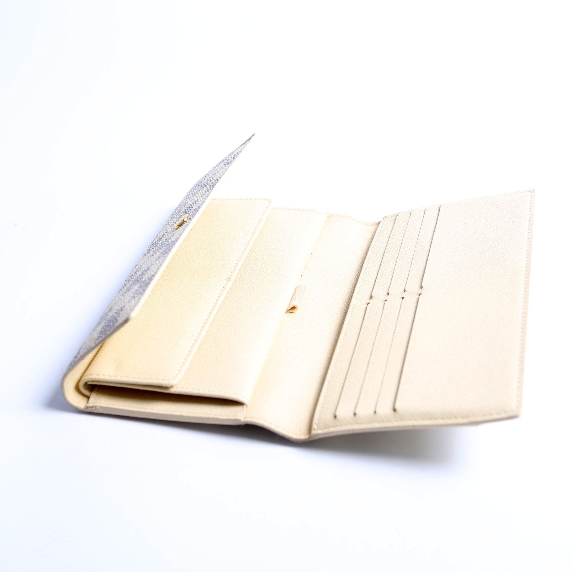 Sarah Wallet Azur