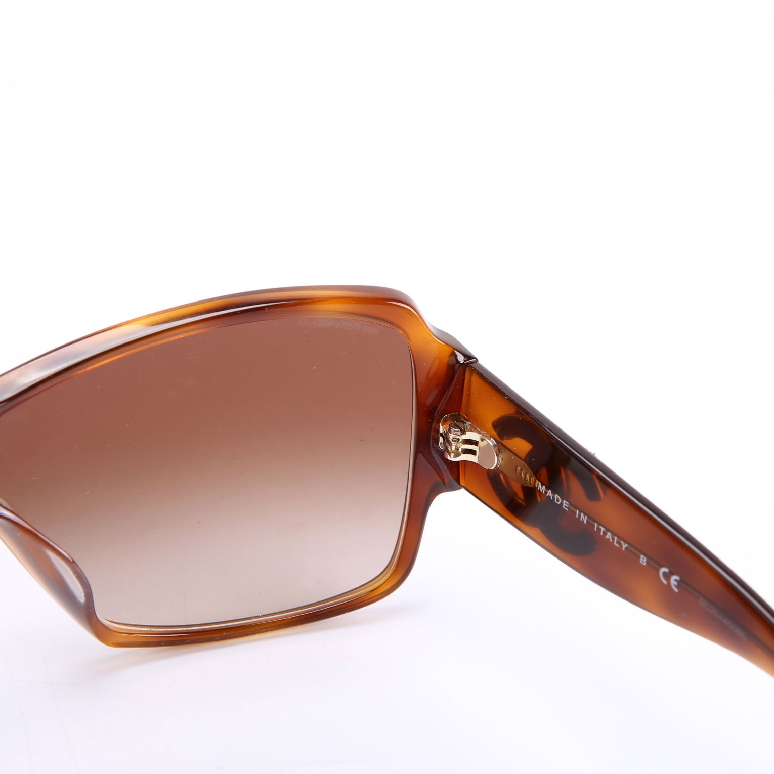 5449-A CC Shield Tortoise Sunglasses Brown
