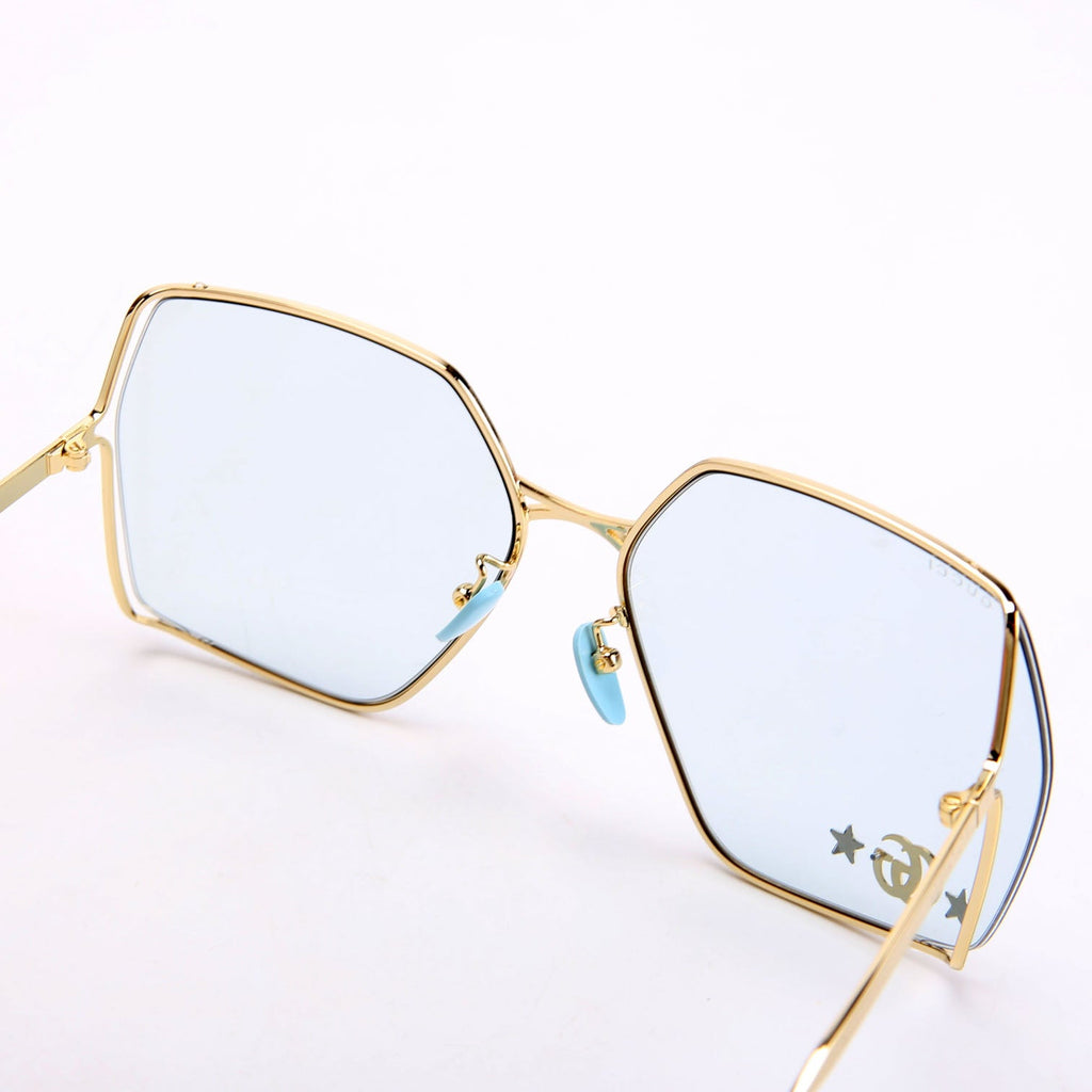 GG0817S Oversized Sunglasses Blue