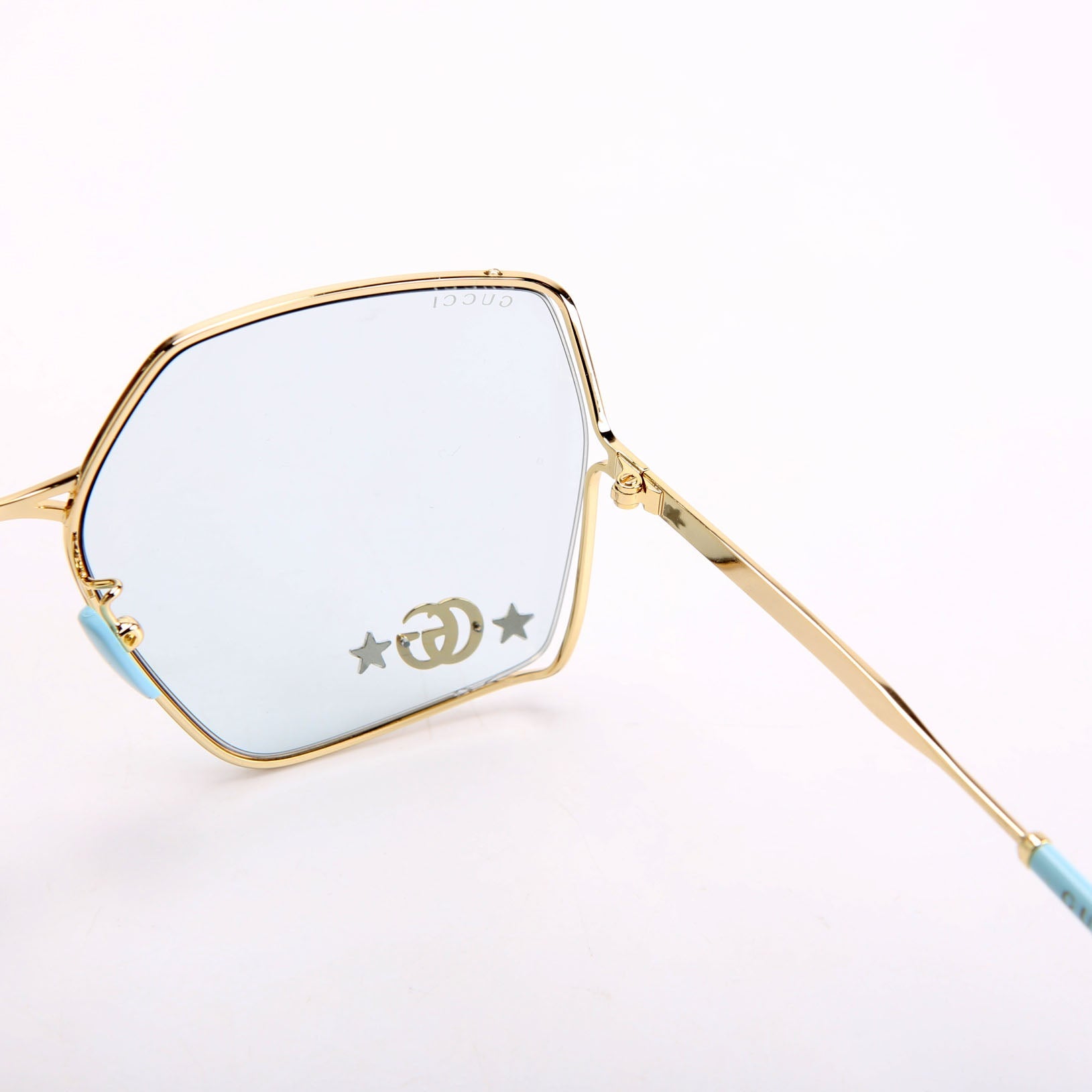 GG0817S Oversized Sunglasses Blue