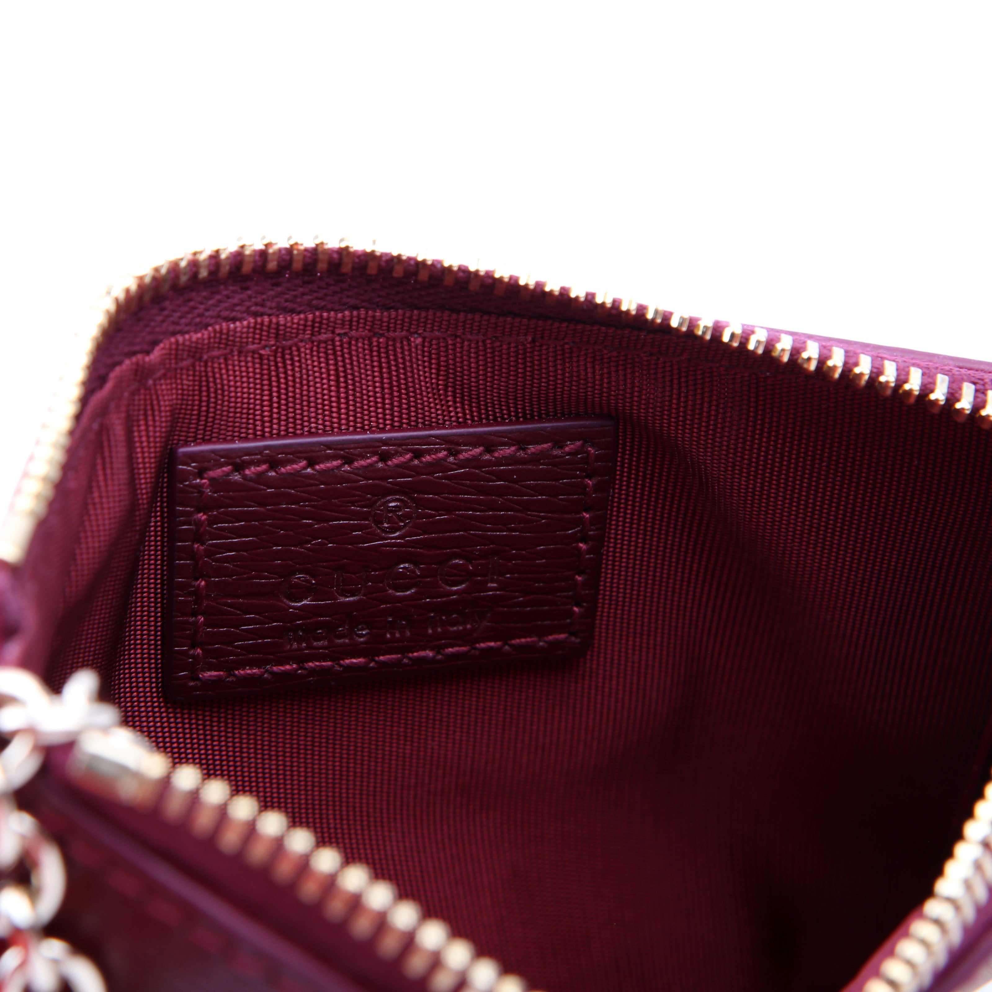 790102 Script Key Case Burgundy