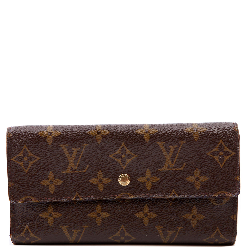 International Wallet Monogram
