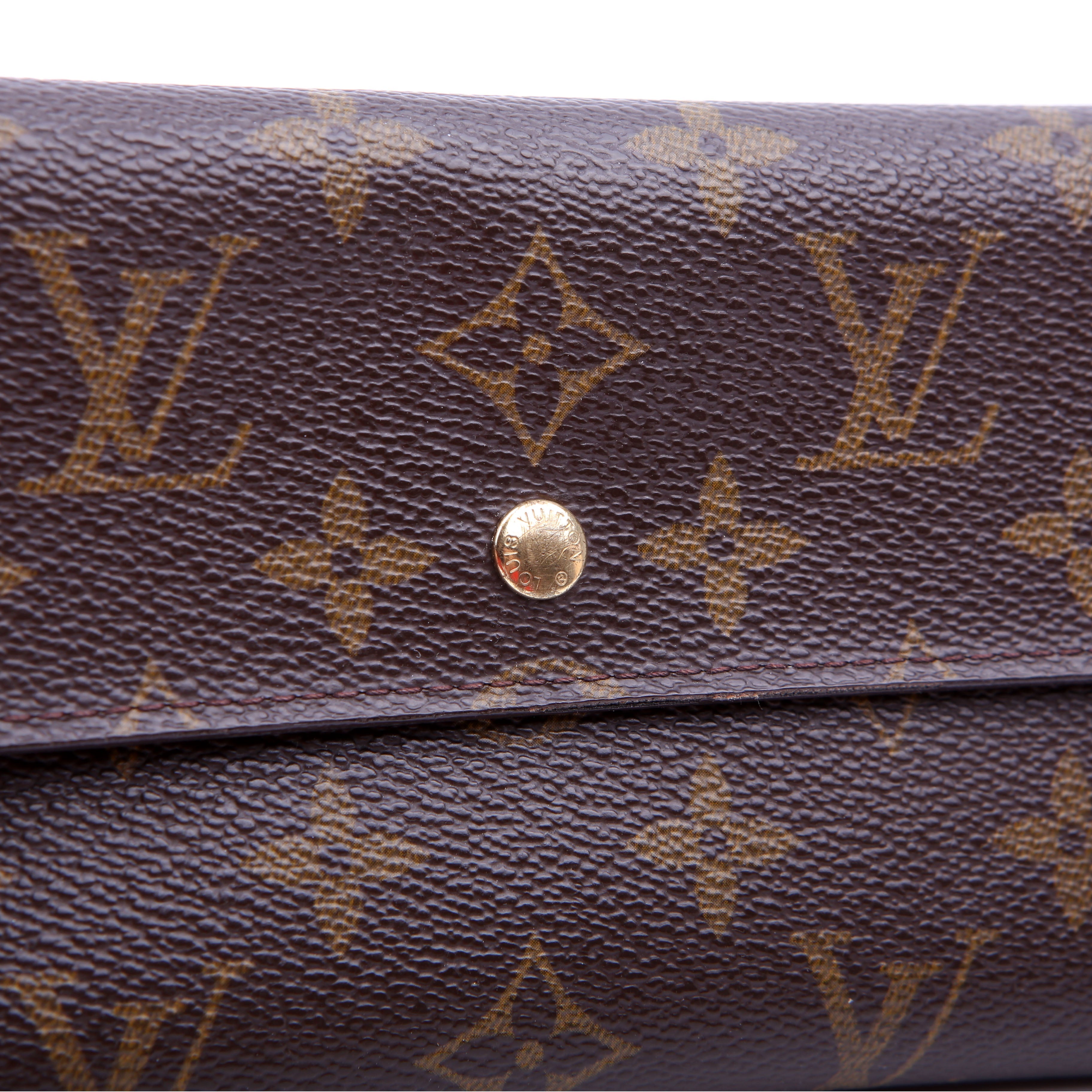 International Wallet Monogram