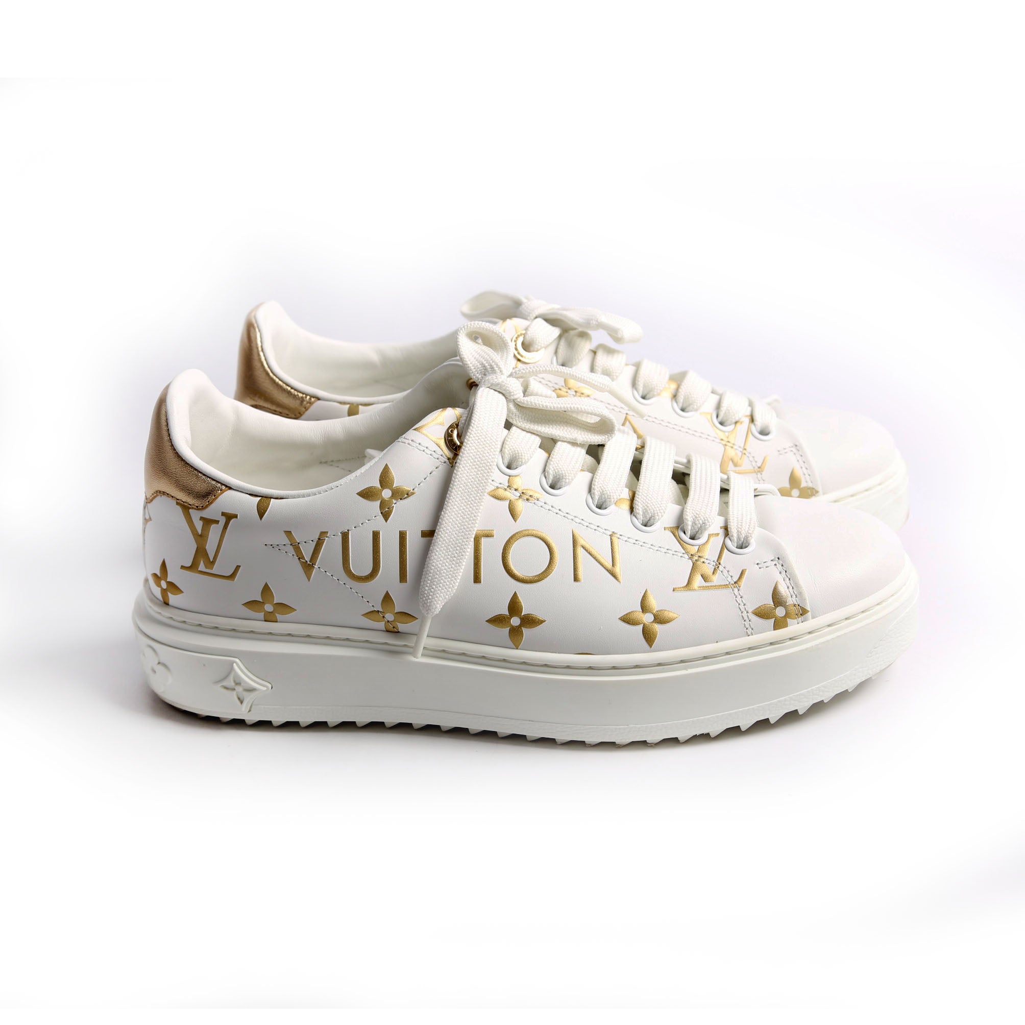 Timeout Sneakers Size 37
