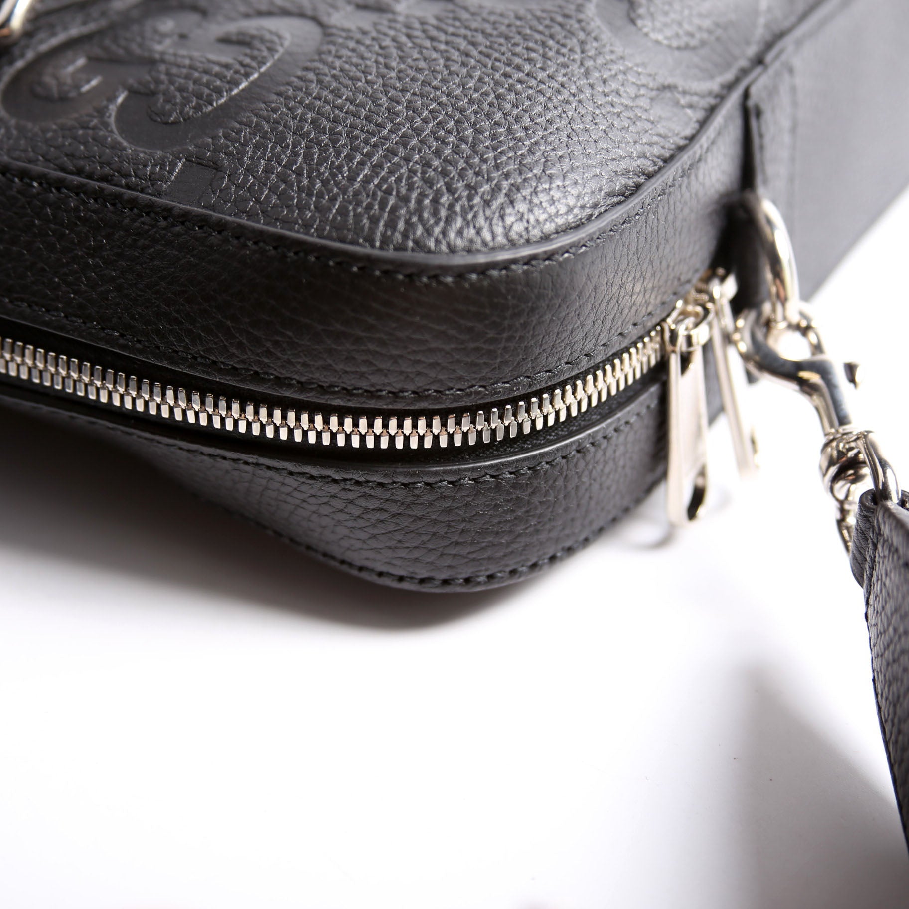Gucci 658573 Jumbo GG Leather Briefcase Black/Silver