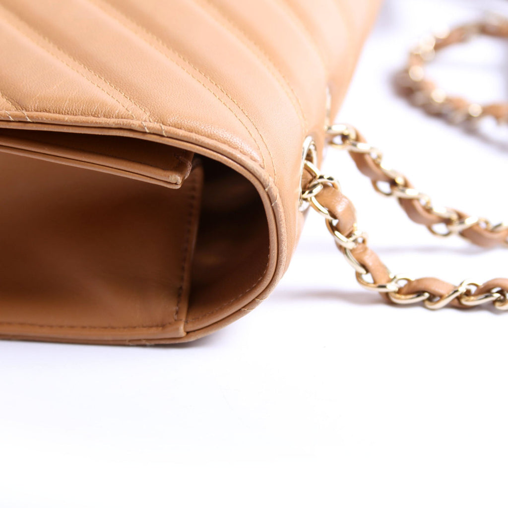 Double Stitch Chevron Medium Full Flap 29M Tan/Gold