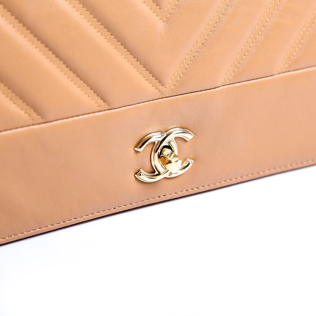 Double Stitch Chevron Medium Full Flap 29M Tan/Gold