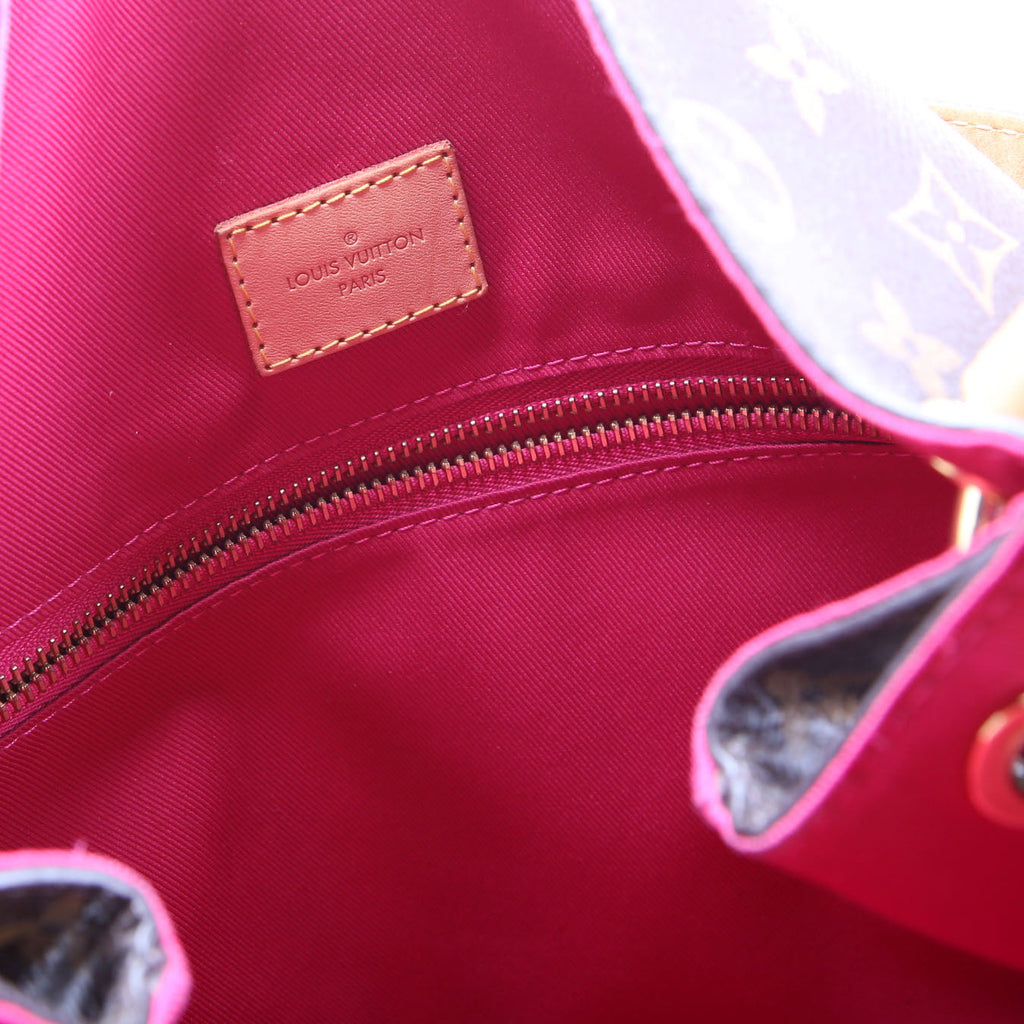 Graceful PM Monogram Berry