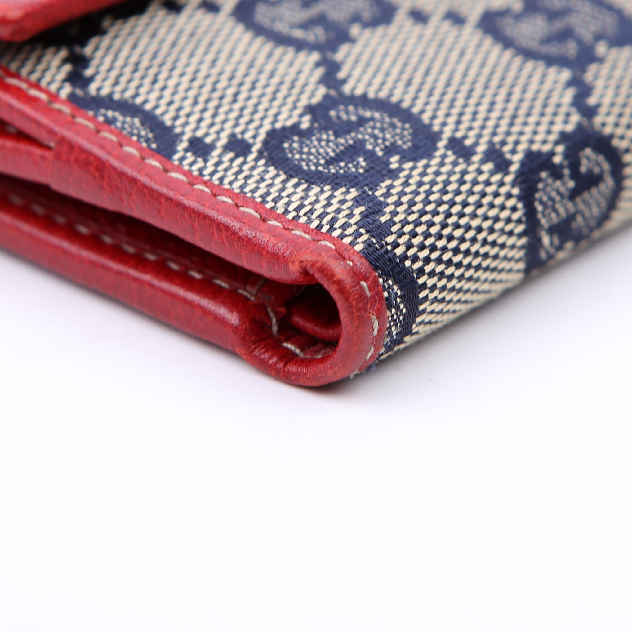 131854 GG Canvas Tri-Fold Wallet Navy/Red
