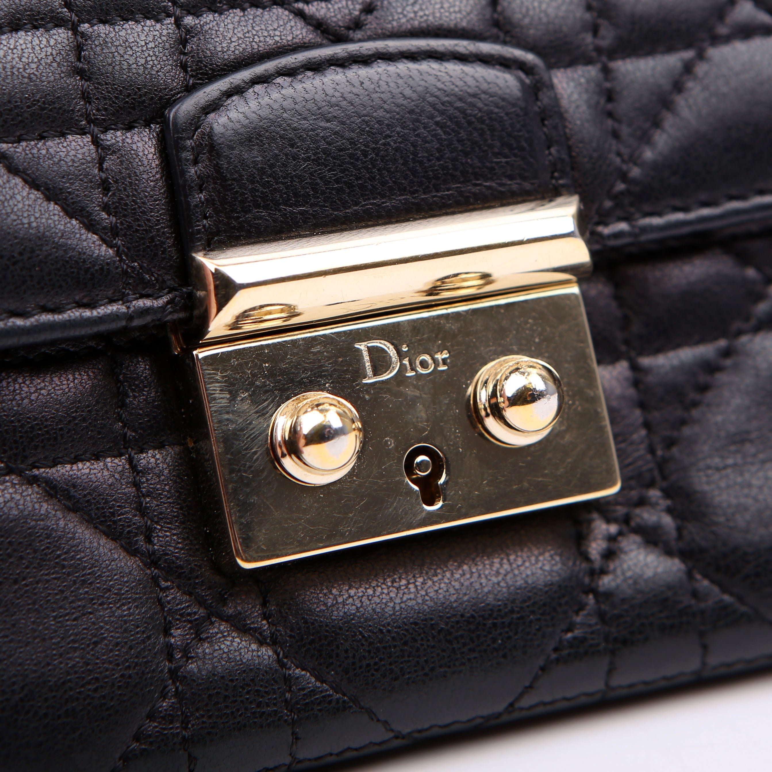 Wallet On Chain Cannage Lambskin Black