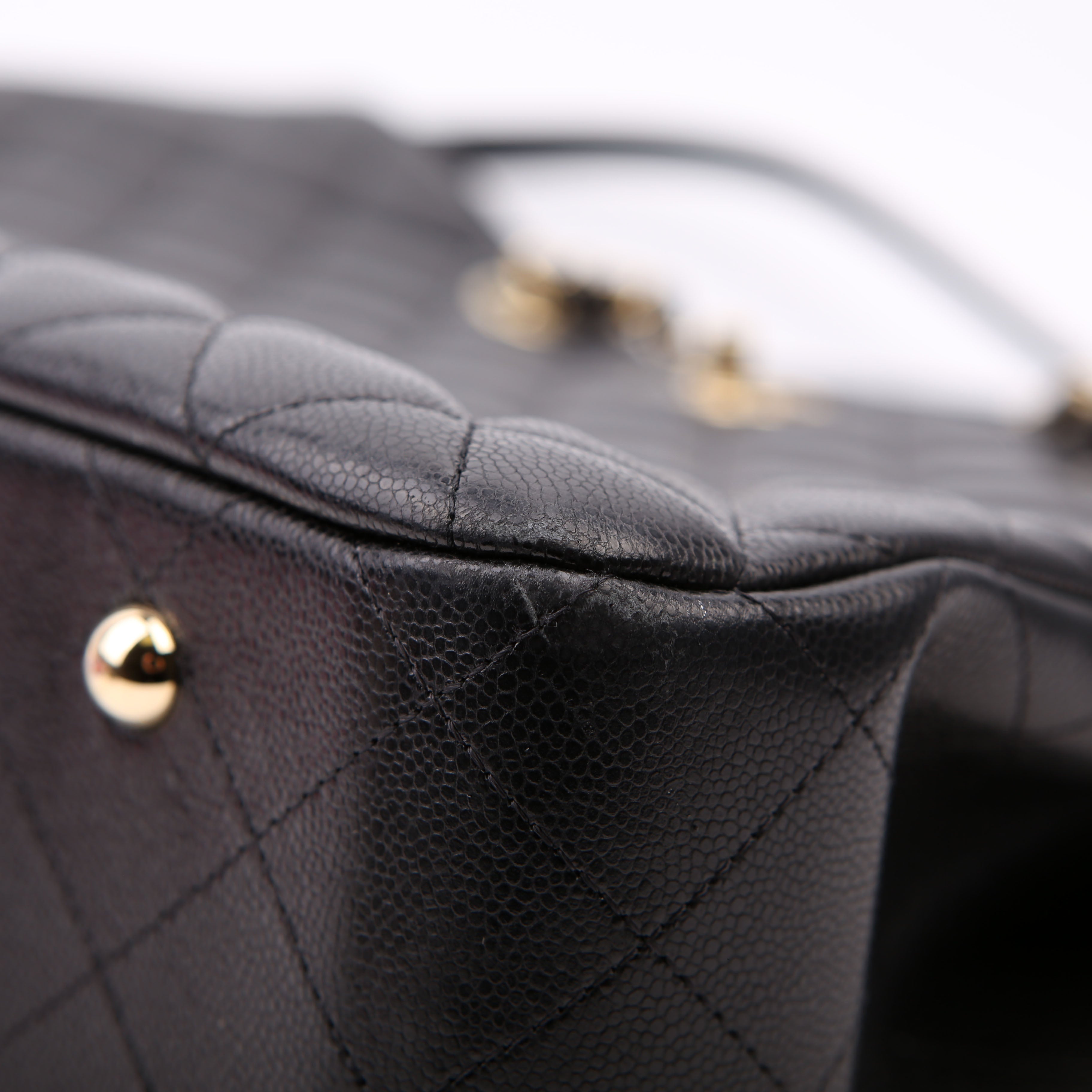Classic CC Shopping Tote Caviar RFID Black