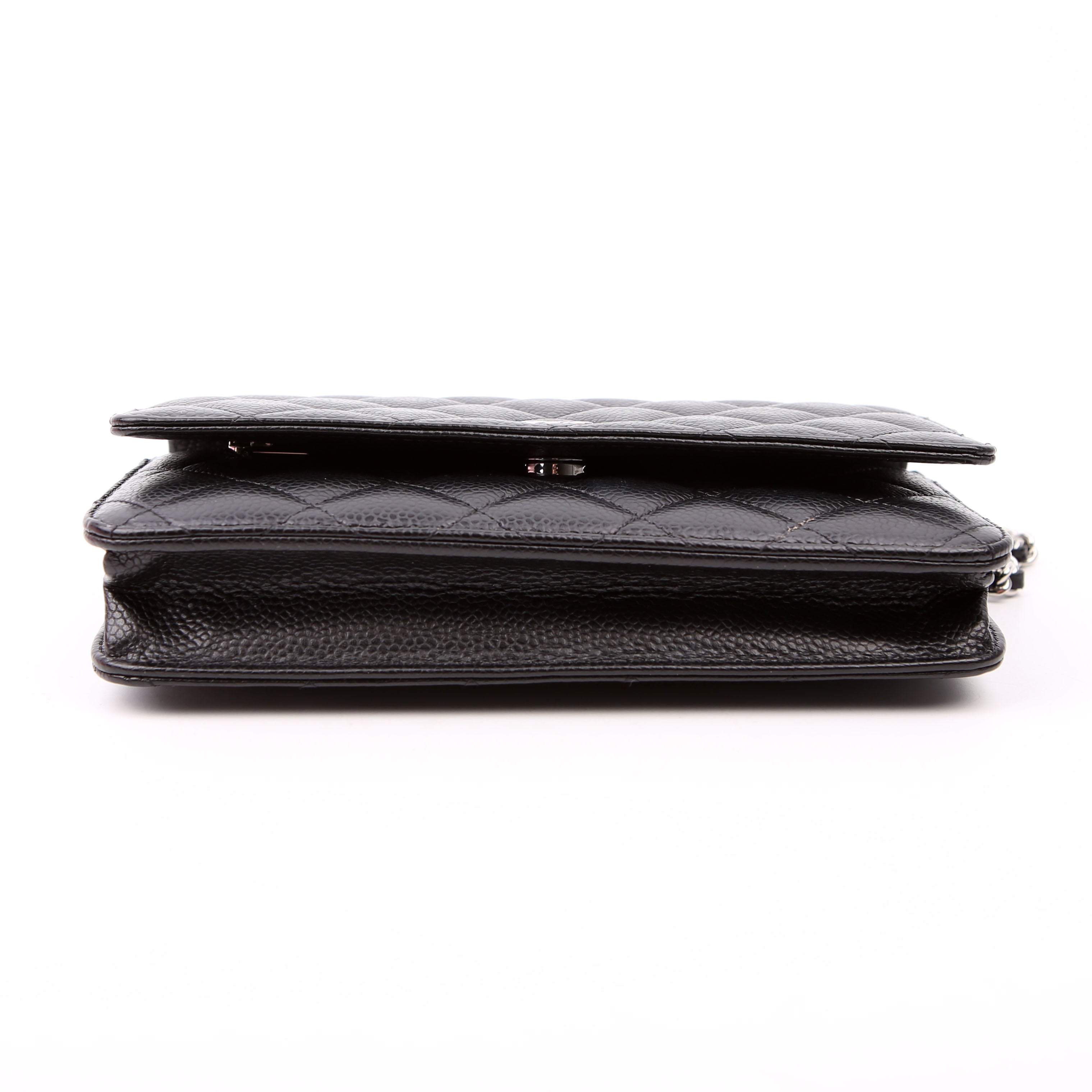 WOC Classic Quilted Caviar RFID Black