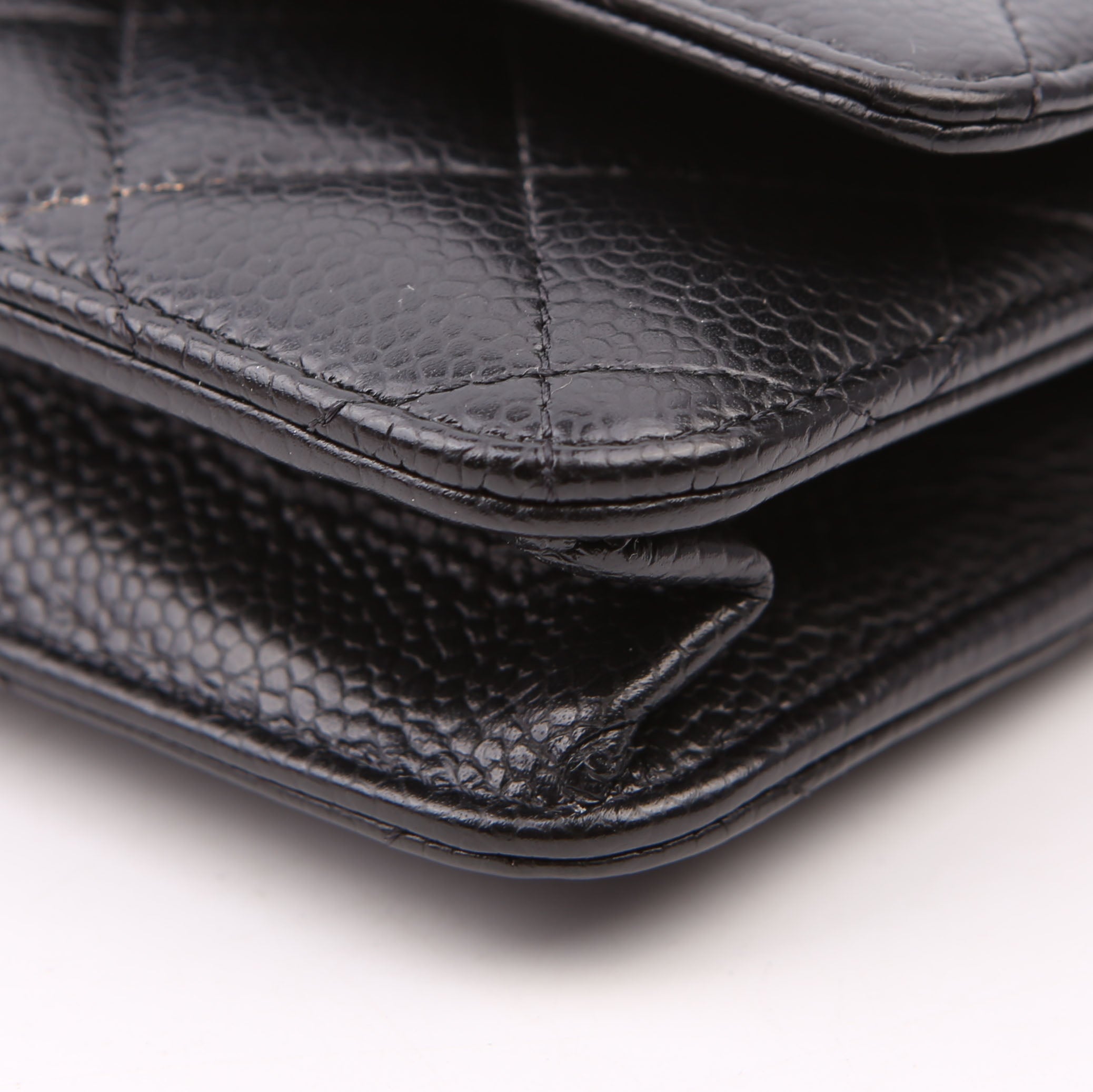 WOC Classic Quilted Caviar RFID Black