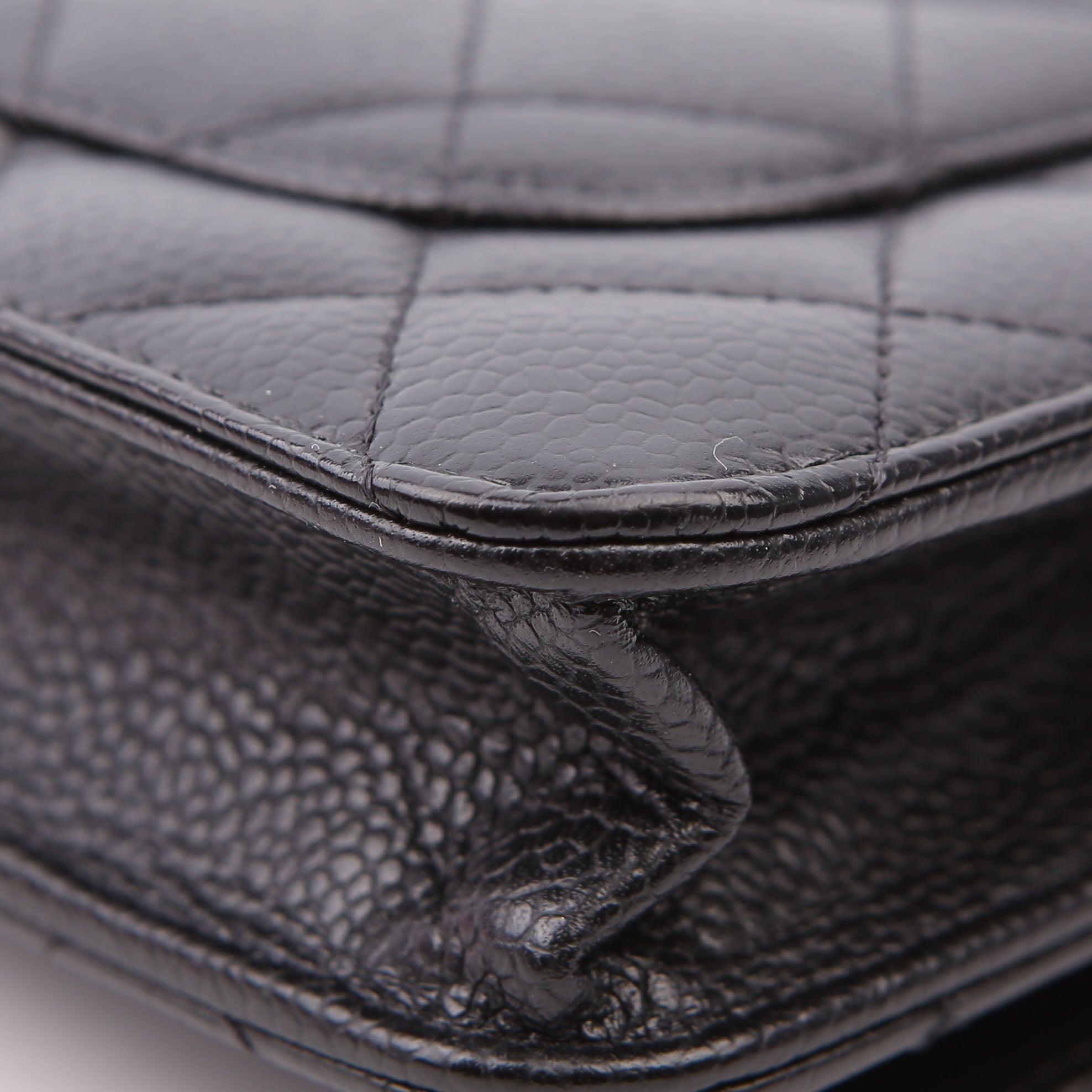 WOC Classic Quilted Caviar RFID Black